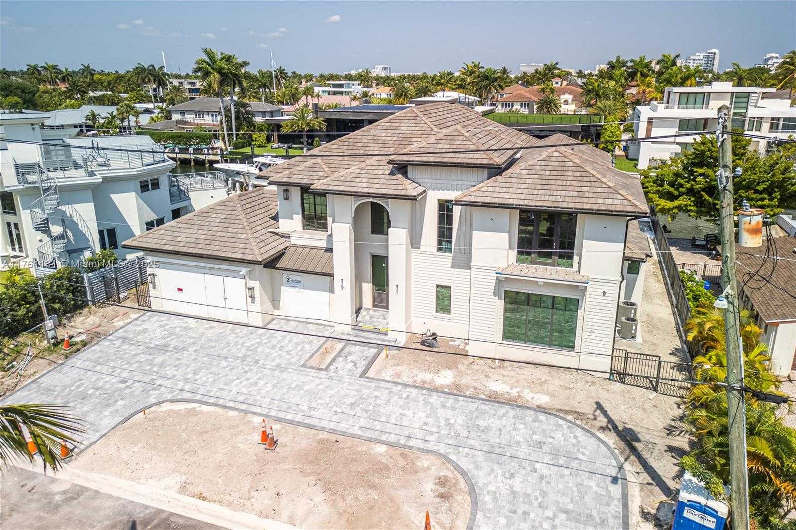 Small Image of 2605 CASTILLA ISLE, Fort Lauderdale Number 28