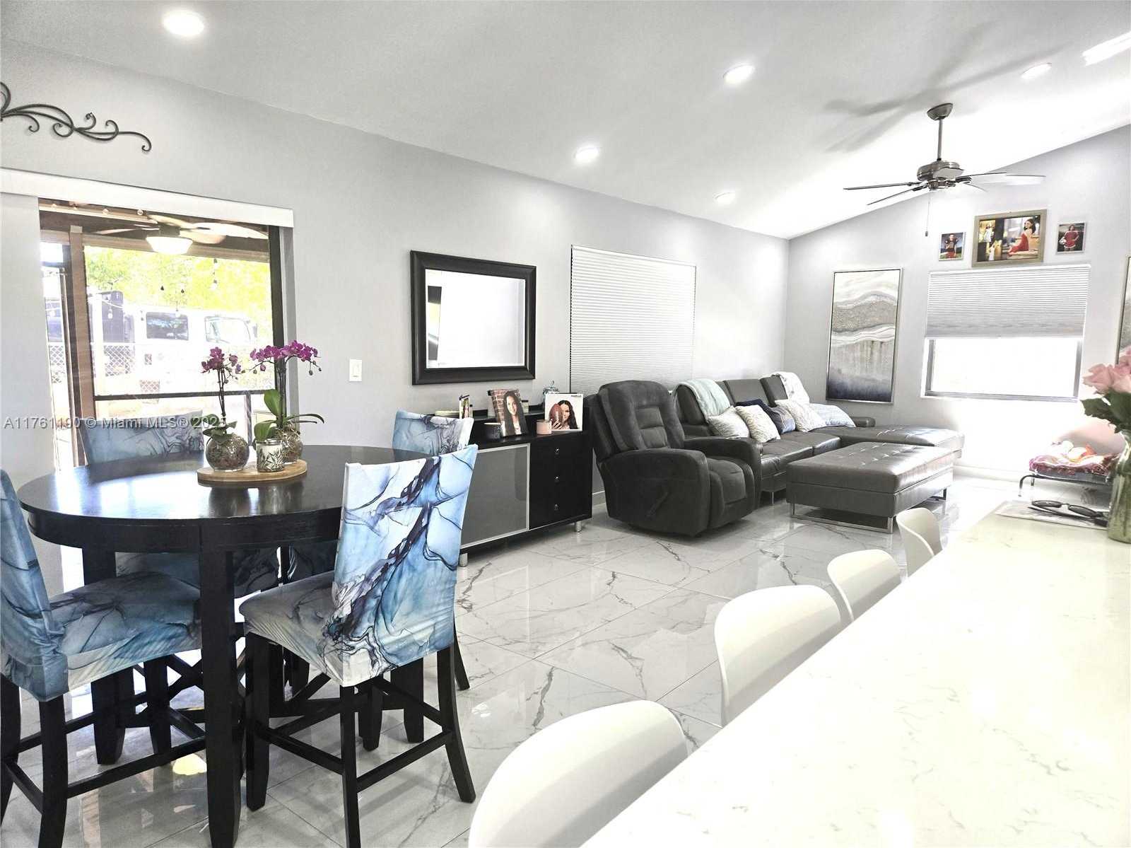 Small Image of 5180 NORTH WEST 32ND ST, Margate Number 7
