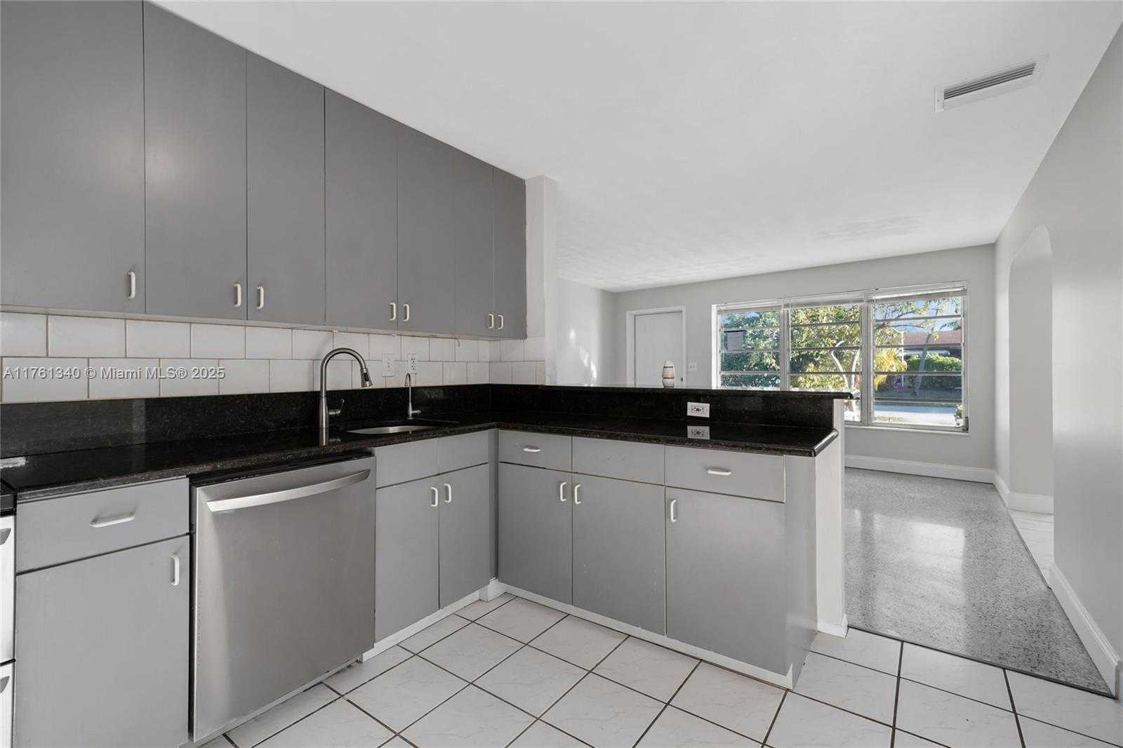 Small Image of 1441 NORTH EAST 32ND PL, Pompano Beach Number 16