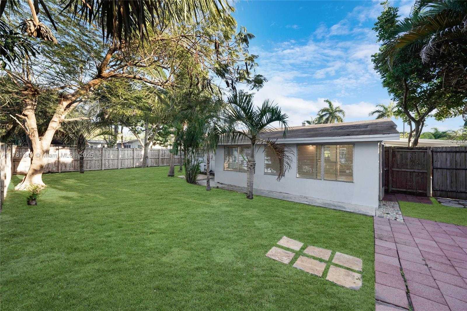 Small Image of 1441 NORTH EAST 32ND PL, Pompano Beach Number 30