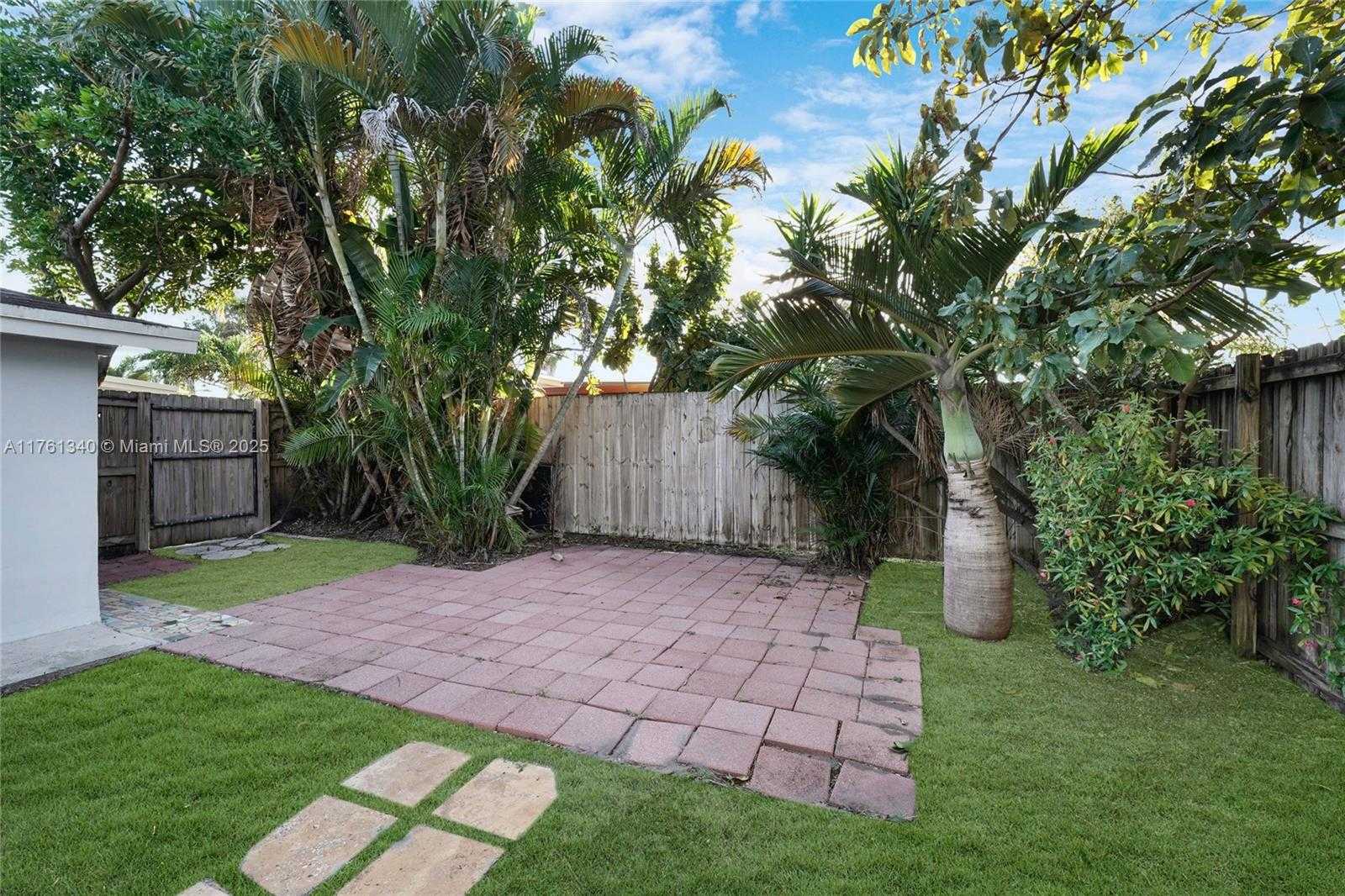 Small Image of 1441 NORTH EAST 32ND PL, Pompano Beach Number 31