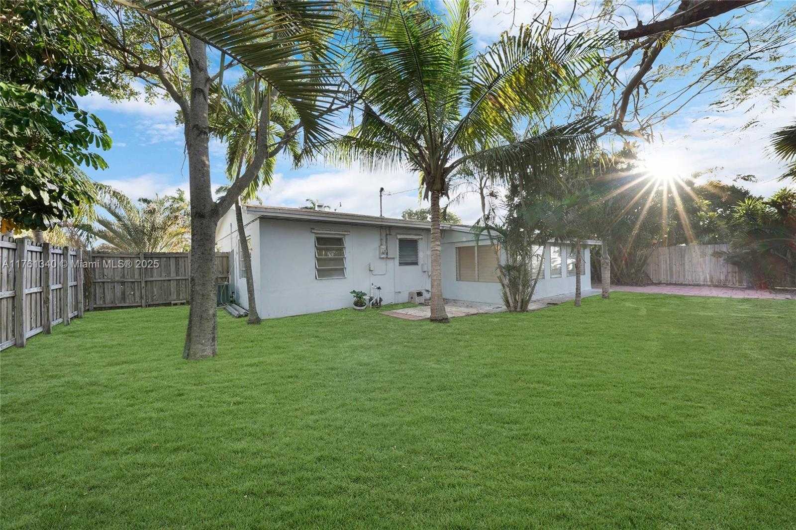 Small Image of 1441 NORTH EAST 32ND PL, Pompano Beach Number 33