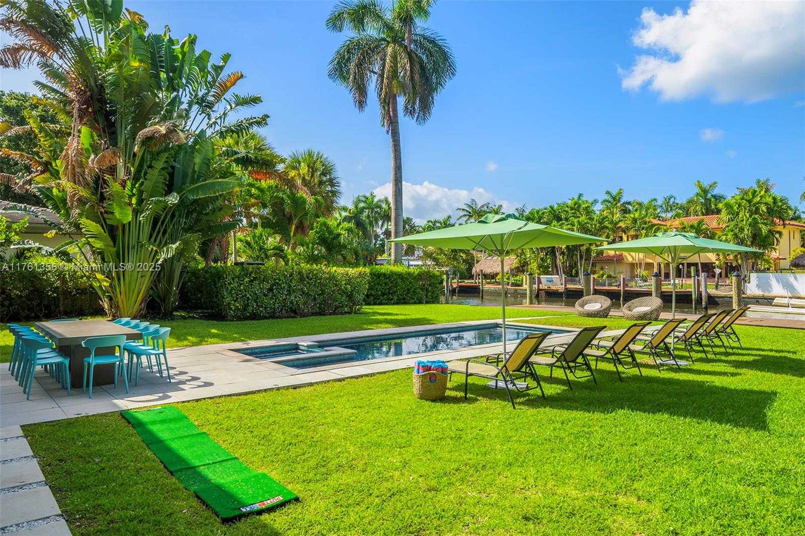 Small Image of 1000 NORTH EAST LITTLE RIVER DR, Miami Number 15