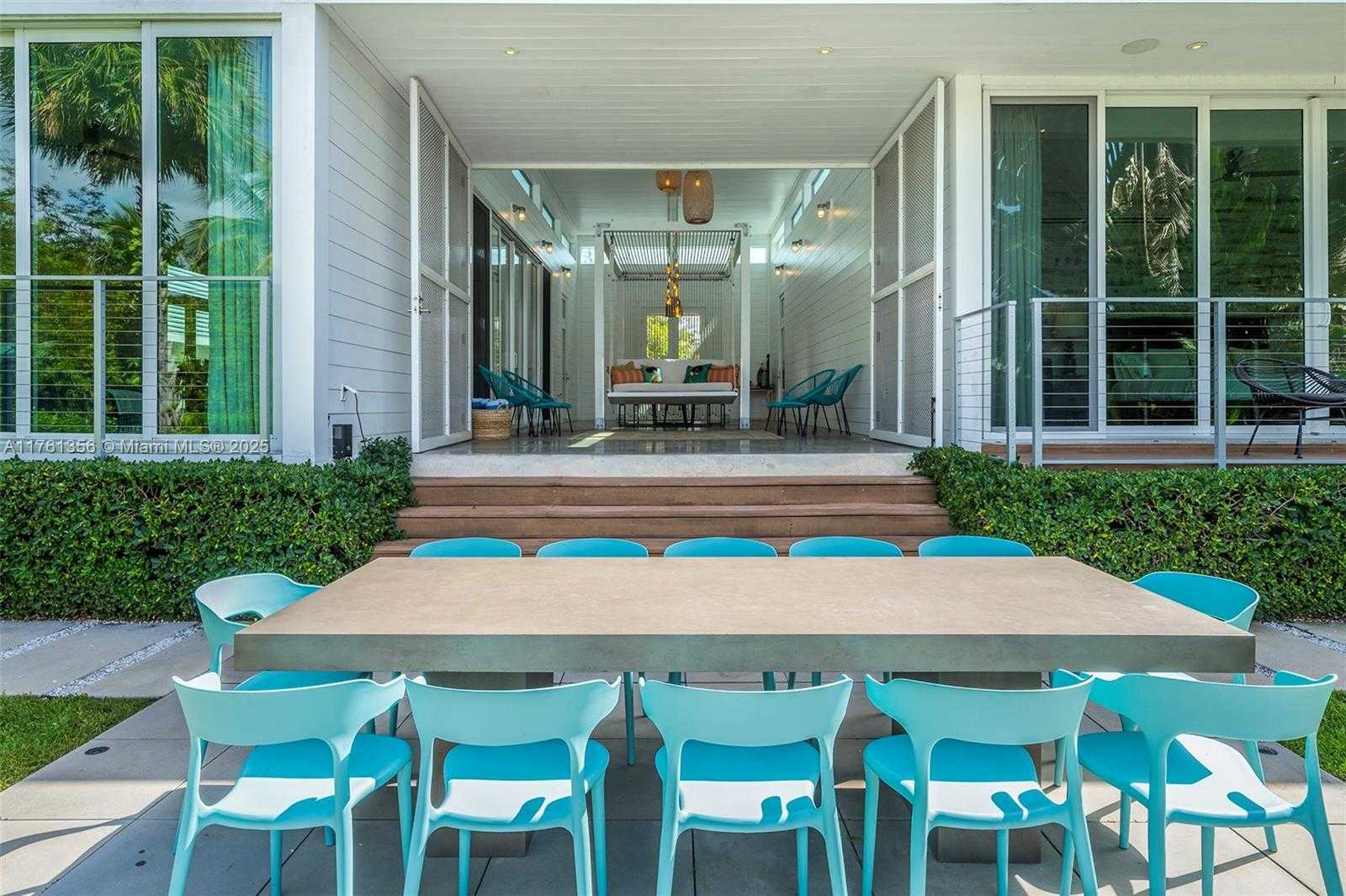 Small Image of 1000 NORTH EAST LITTLE RIVER DR, Miami Number 17