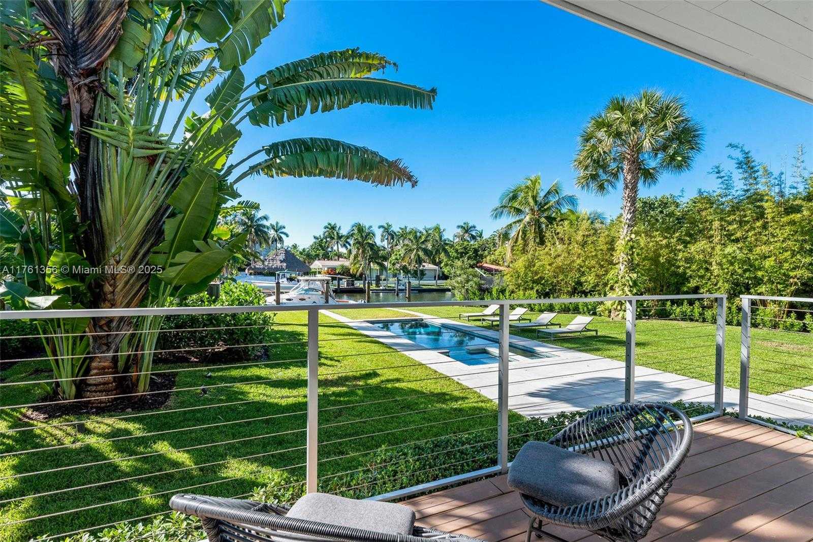 Small Image of 1000 NORTH EAST LITTLE RIVER DR, Miami Number 27