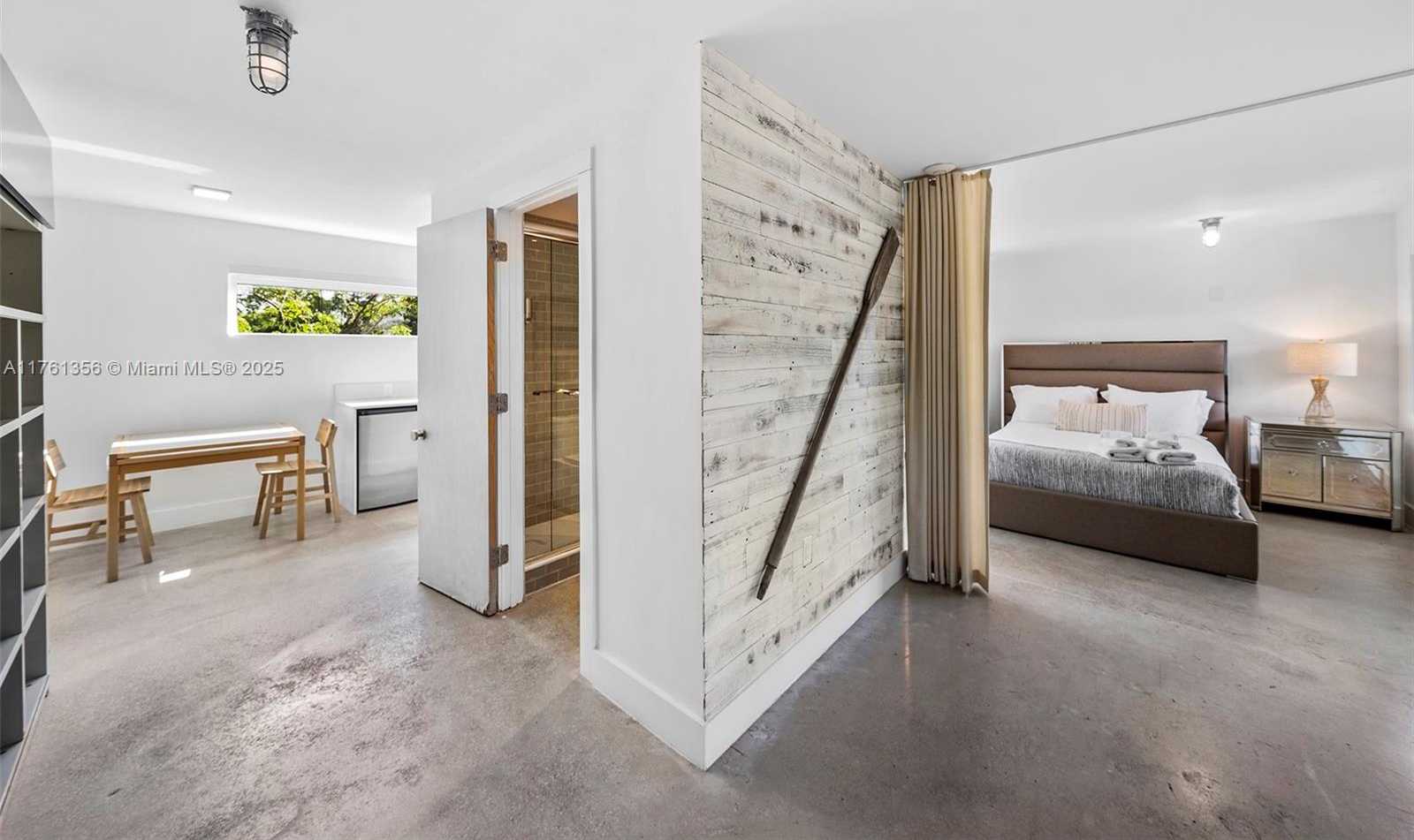 Small Image of 1000 NORTH EAST LITTLE RIVER DR, Miami Number 39