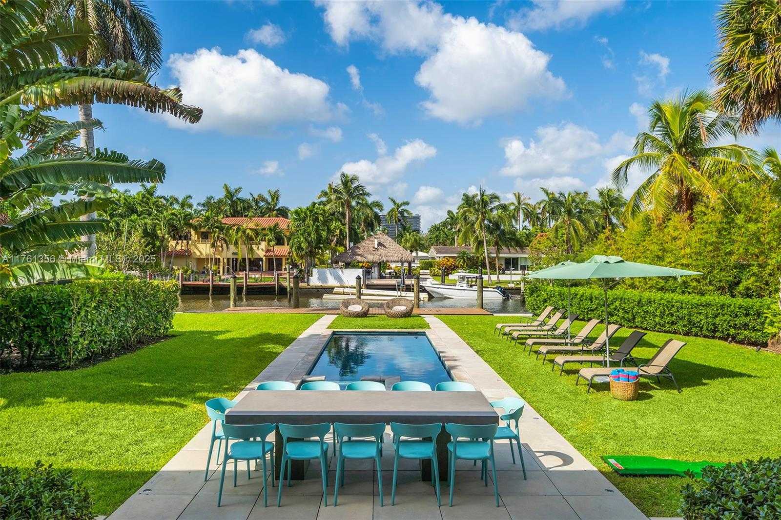 Small Image of 1000 NORTH EAST LITTLE RIVER DR, Miami Number 4