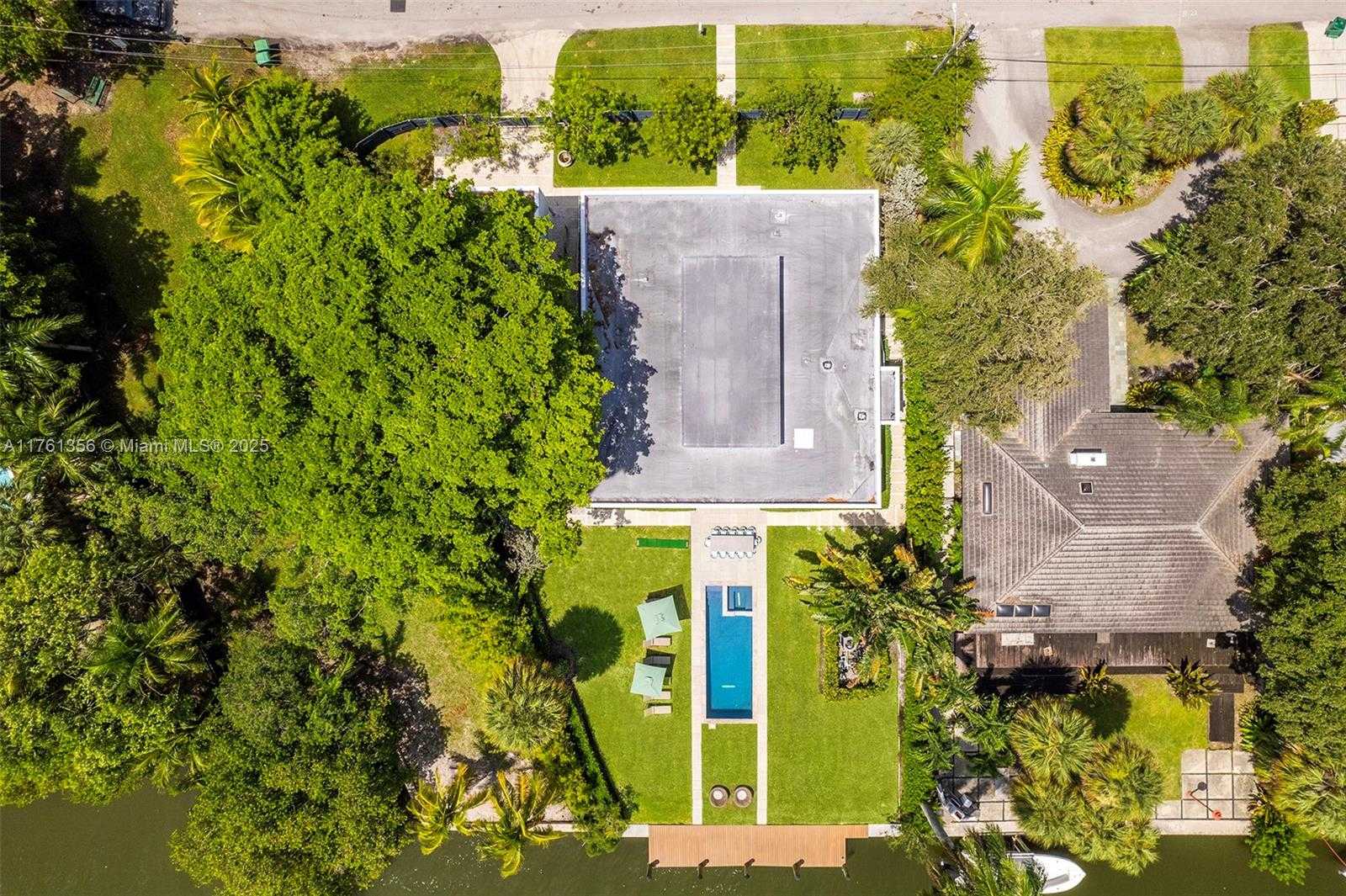 Small Image of 1000 NORTH EAST LITTLE RIVER DR, Miami Number 46