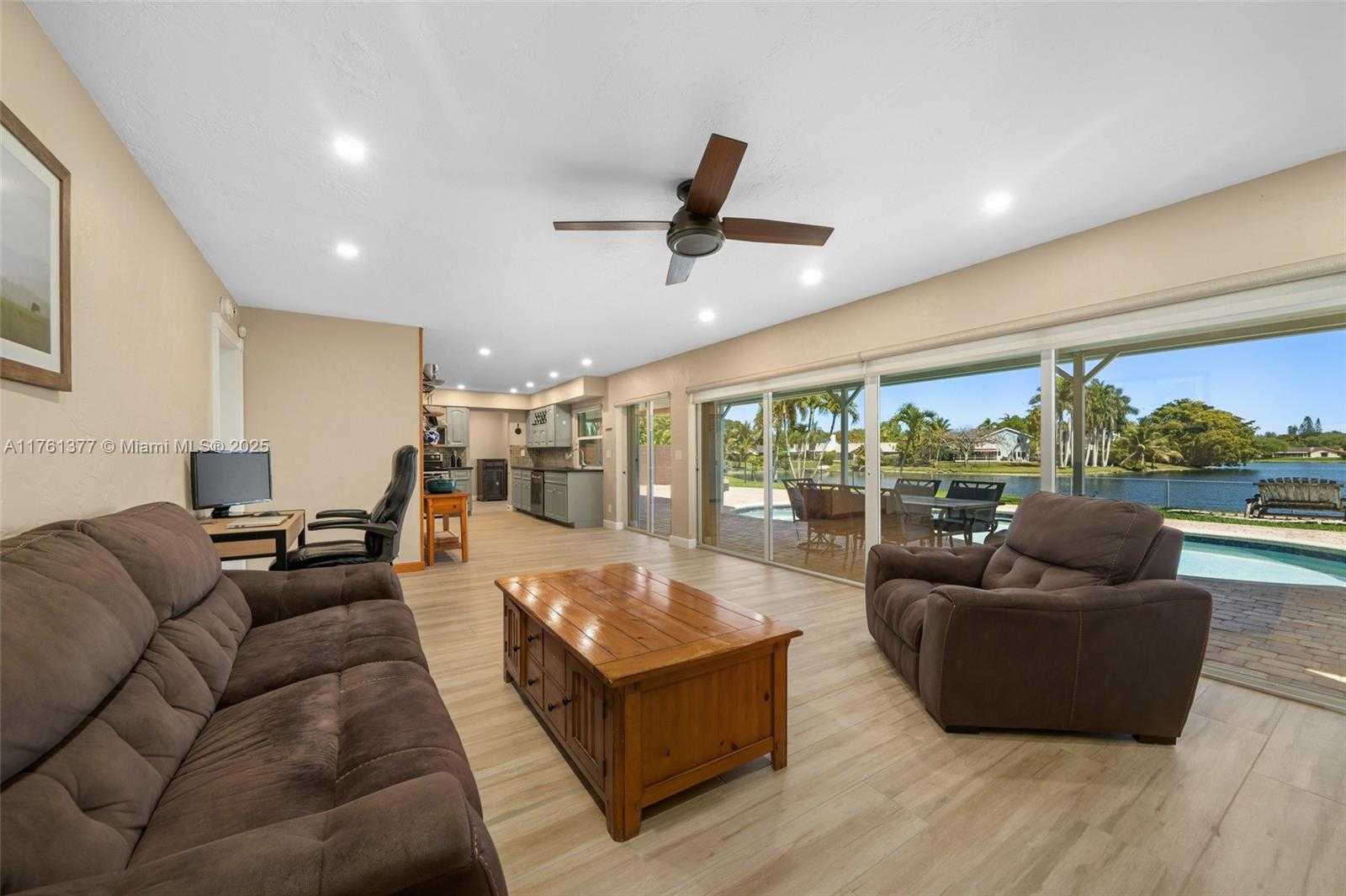 Small Image of 4890 SOUTH WEST 104TH AVE, Cooper City Number 11