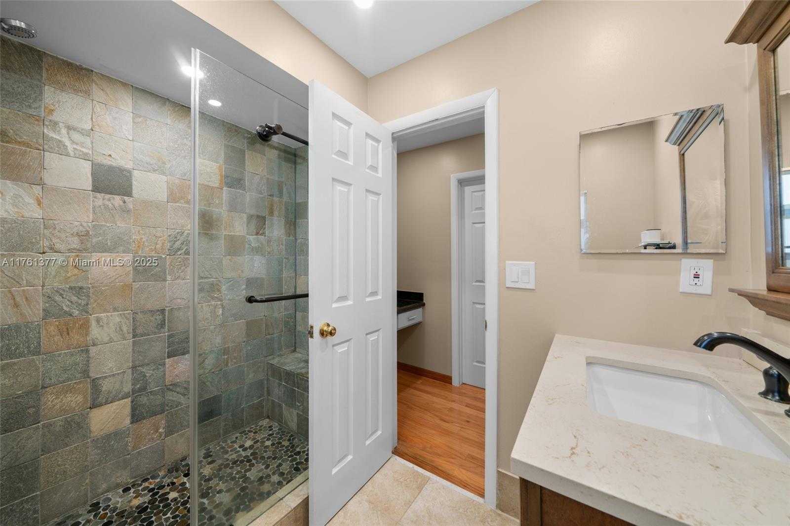 Small Image of 4890 SOUTH WEST 104TH AVE, Cooper City Number 23