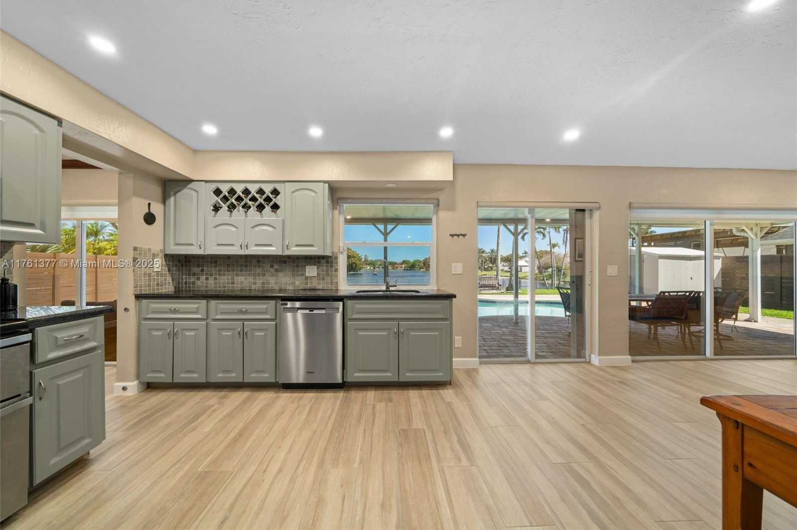 Small Image of 4890 SOUTH WEST 104TH AVE, Cooper City Number 7