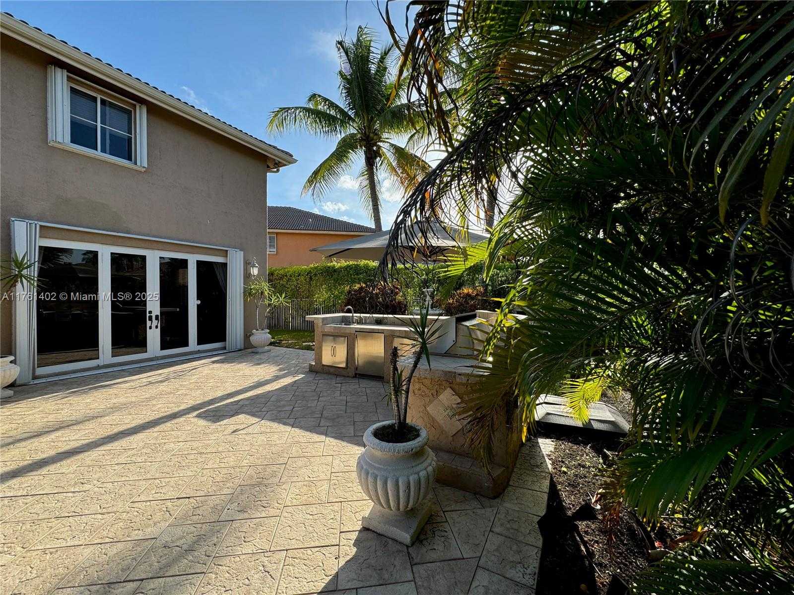 Small Image of 1684 EAGLE BEND, Weston Number 33