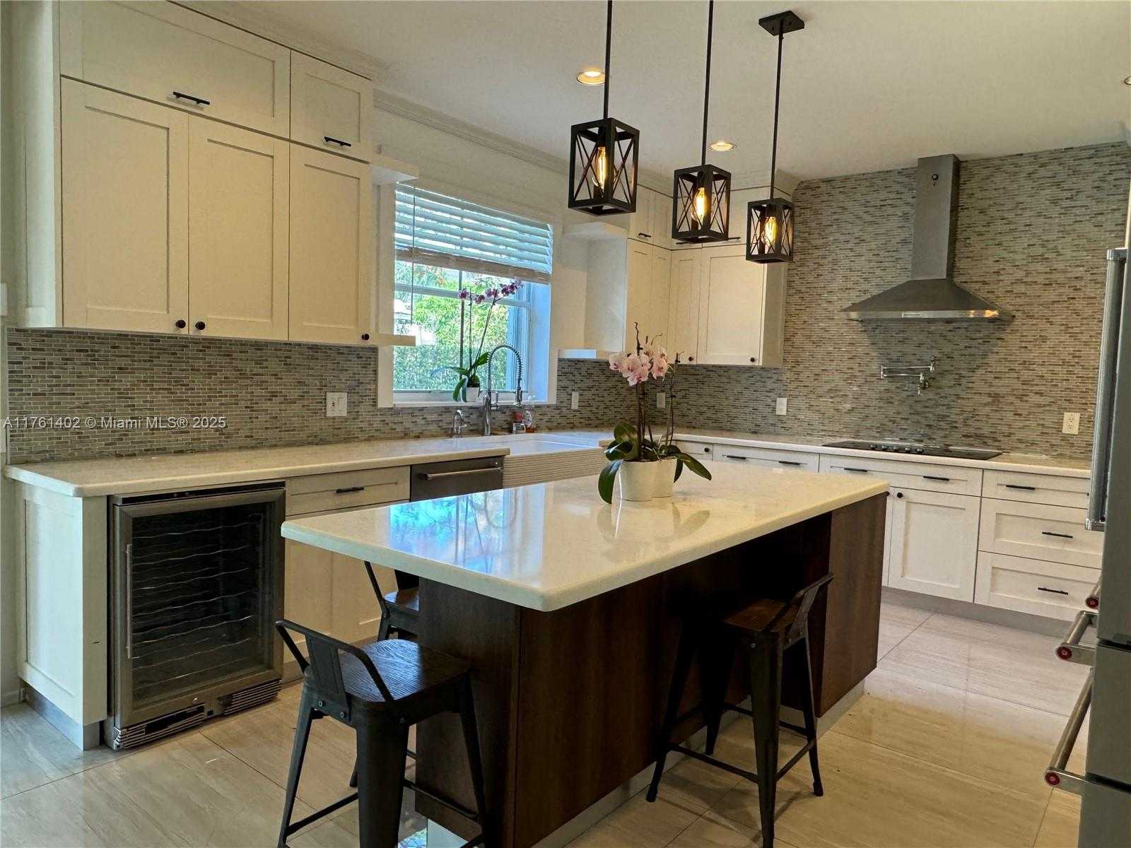 Small Image of 1684 EAGLE BEND, Weston Number 5