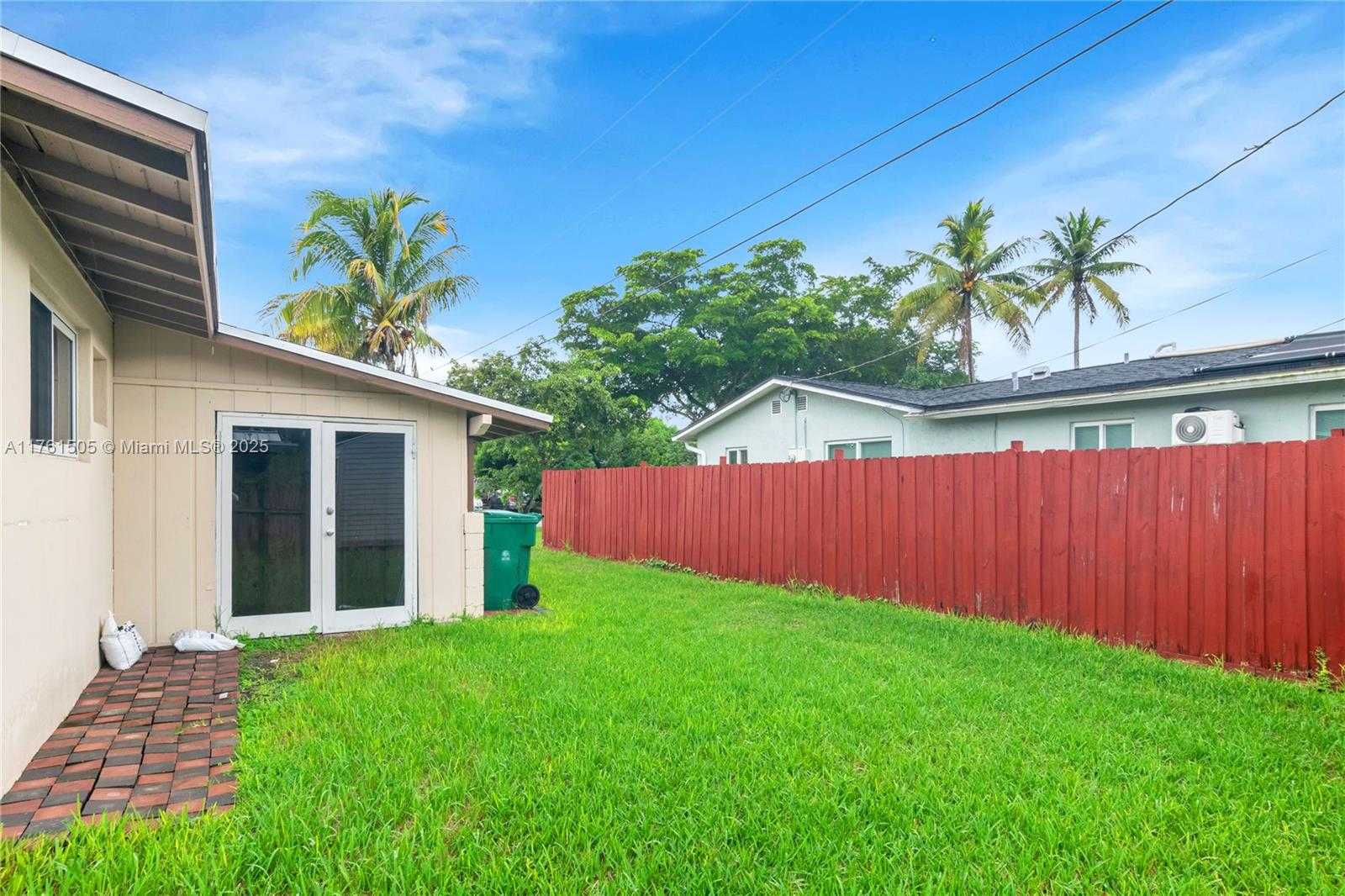 Small Image of 4906 SOUTH WEST 90TH WAY, Cooper City Number 12