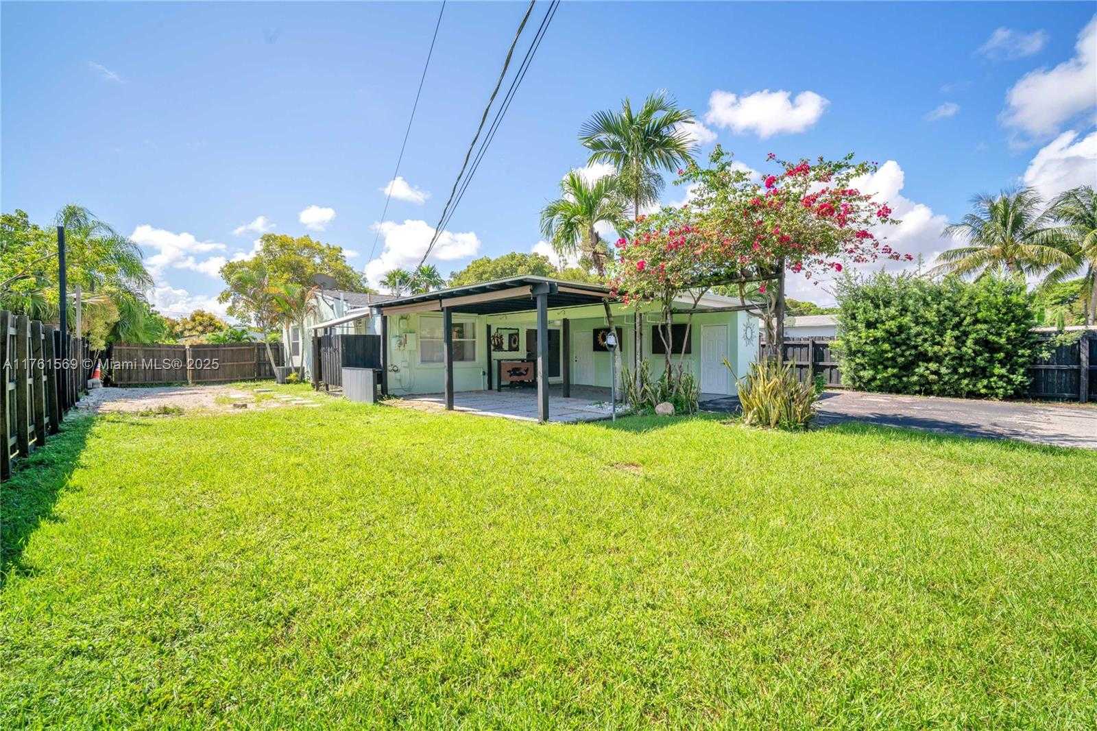 Small Image of 1623 FLETCHER ST, Hollywood Number 10