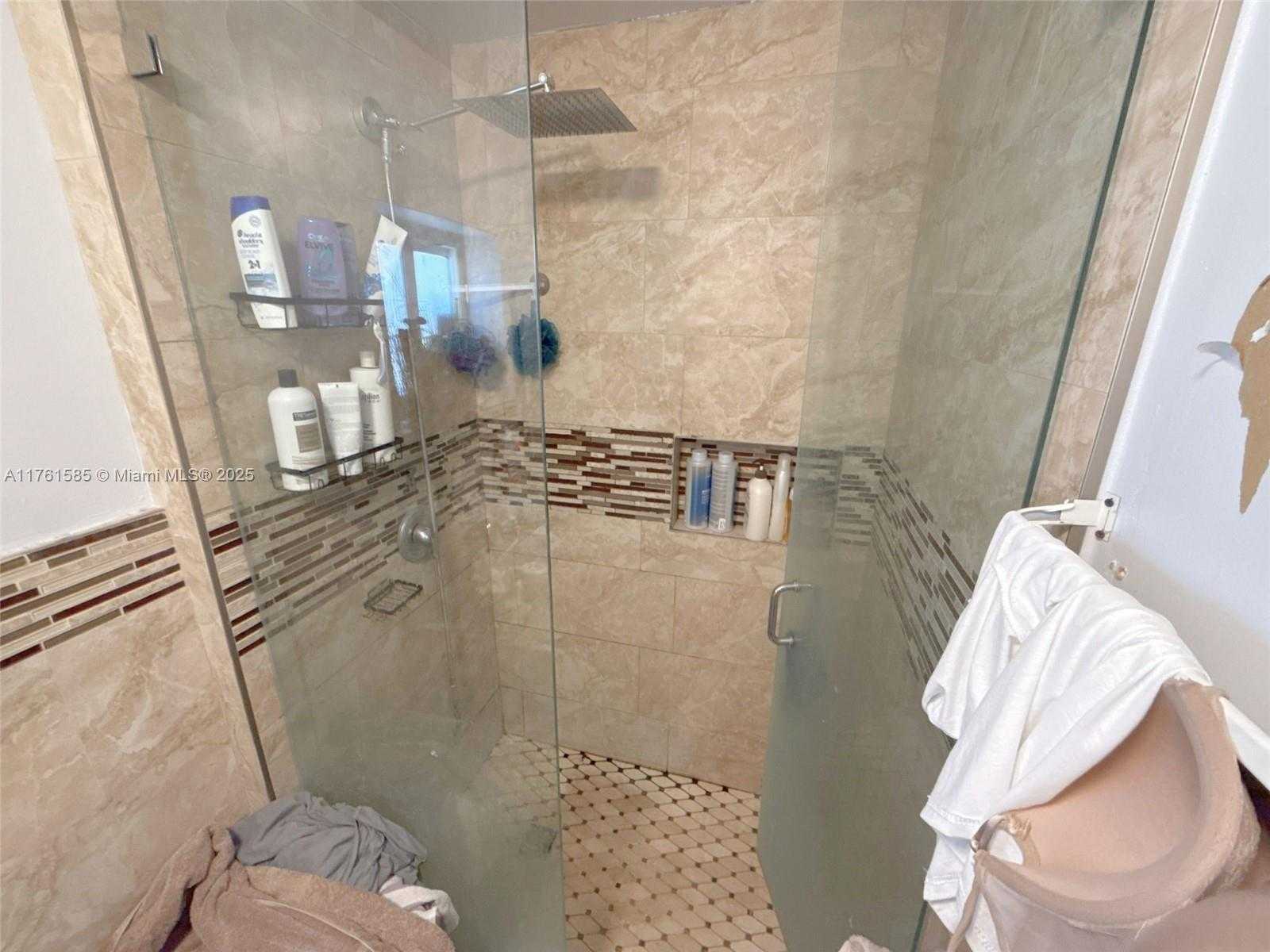 Small Image of 29120 KENTUCKY RD, Homestead Number 14