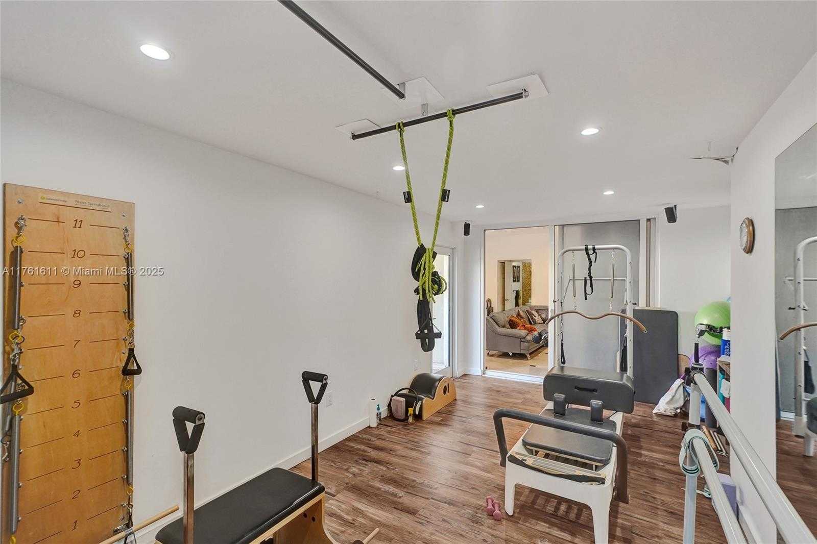 Small Image of 10643 NORTH WEST 54TH ST, Doral Number 11