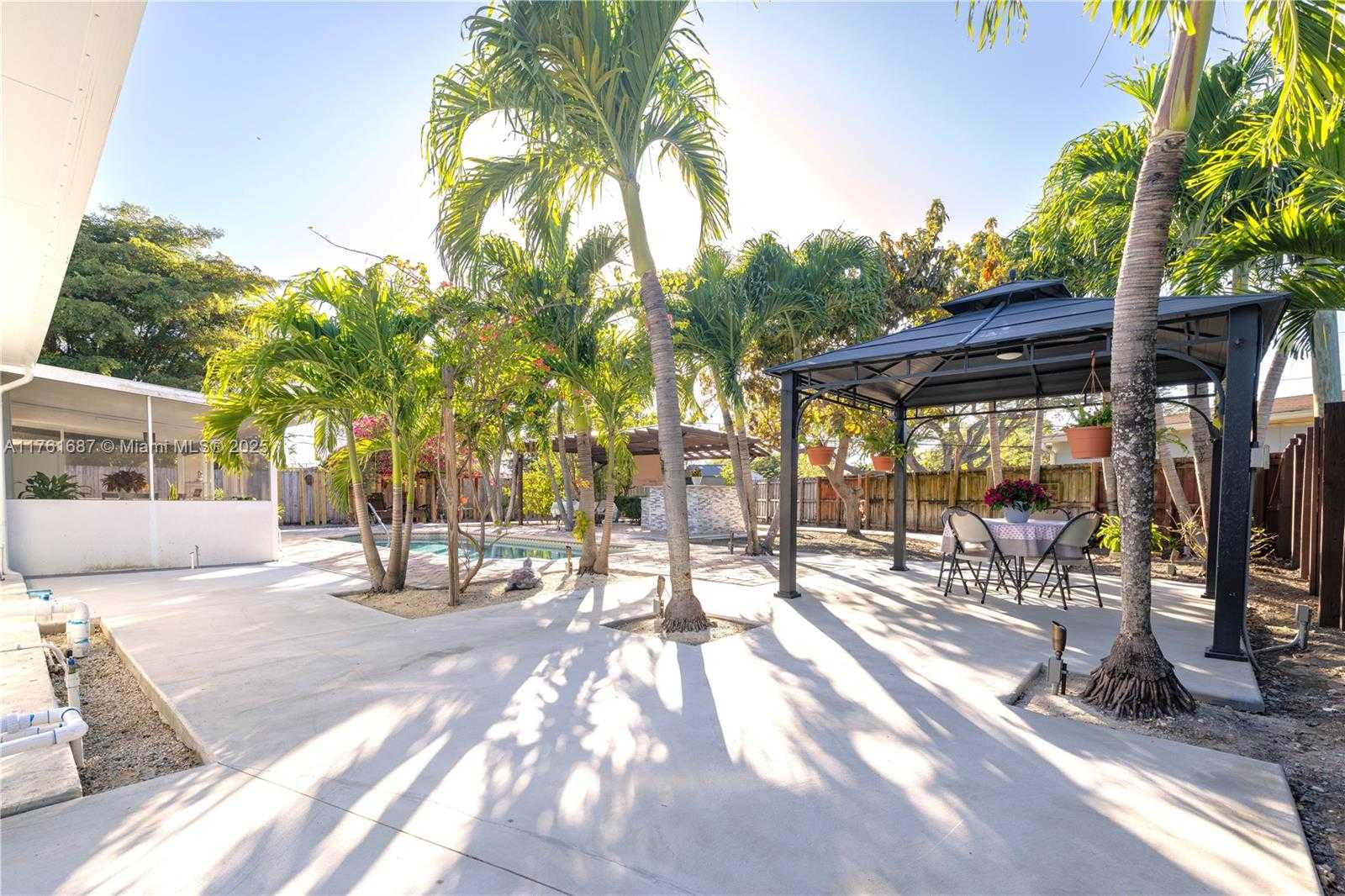 Small Image of 19600 GULFSTREAM RD, Cutler Bay Number 31