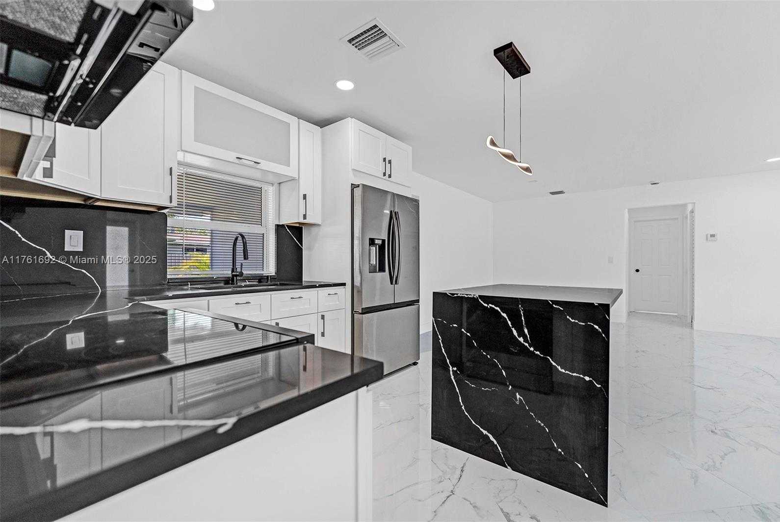 Small Image of 8621 NORTH WEST 15TH CT, Pembroke Pines Number 11