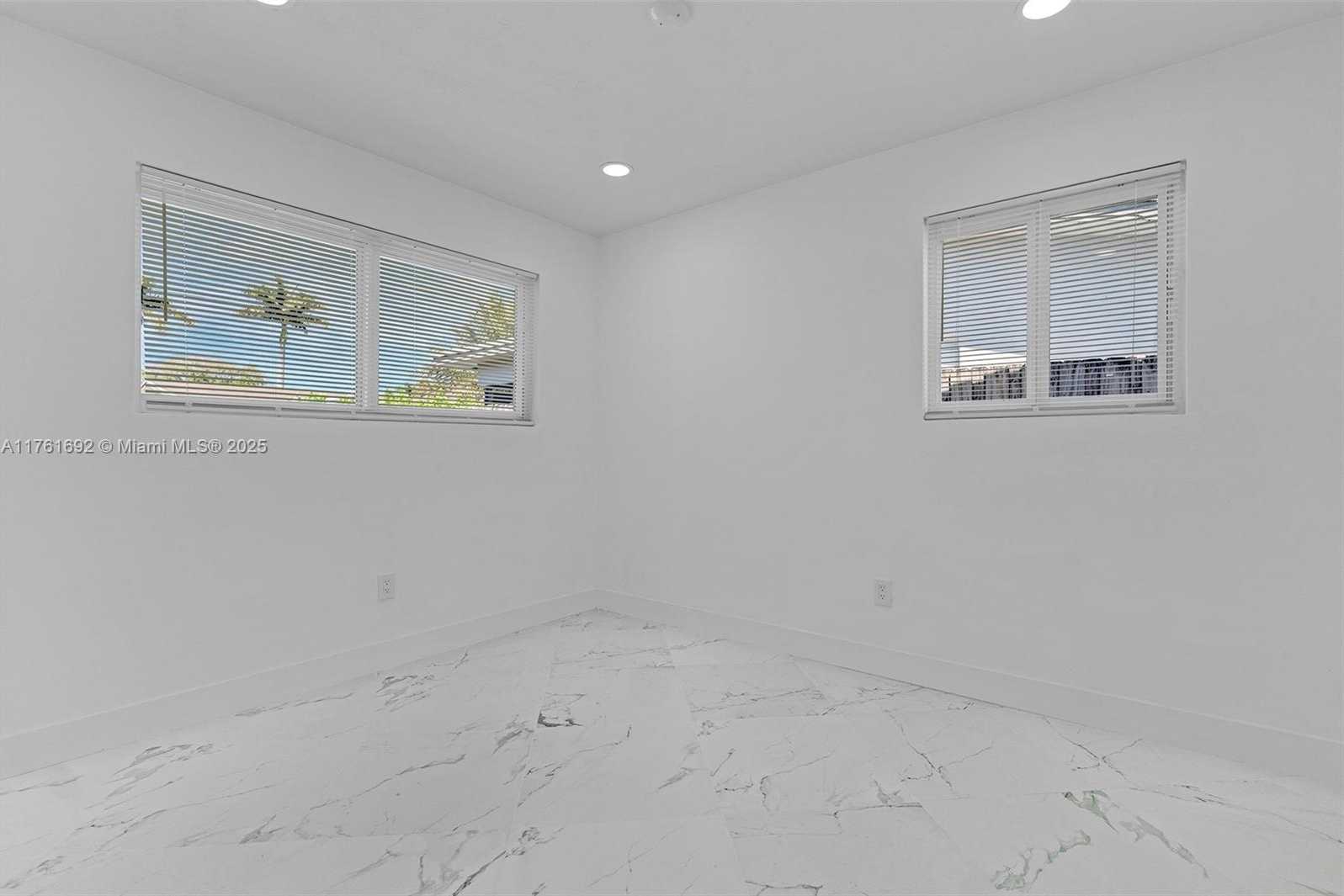 Small Image of 8621 NORTH WEST 15TH CT, Pembroke Pines Number 19