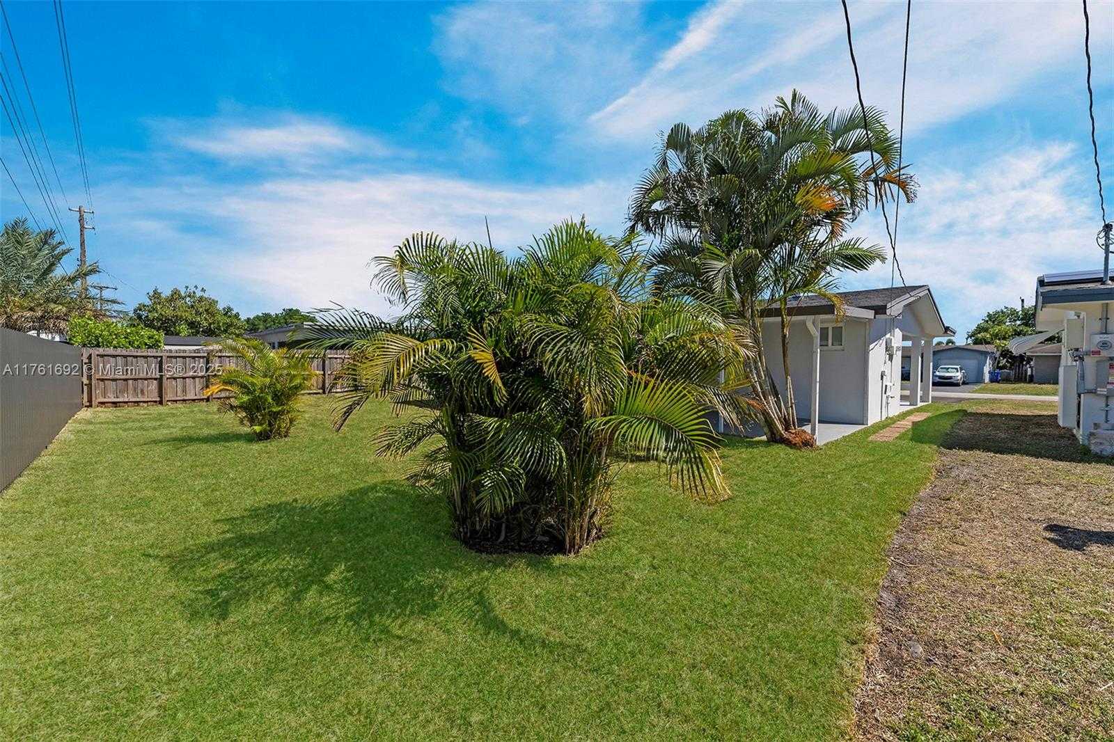 Small Image of 8621 NORTH WEST 15TH CT, Pembroke Pines Number 33