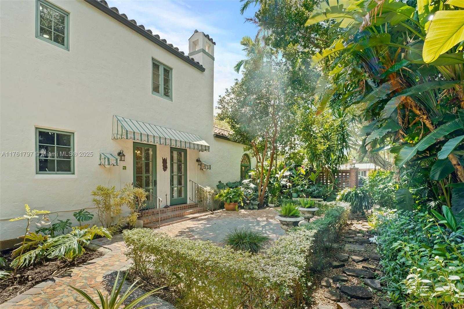 Small Image of 341 NORTH EAST 92ND ST, Miami Shores Number 11