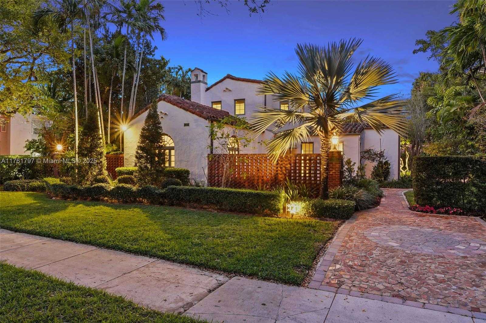 Small Image of 341 NORTH EAST 92ND ST, Miami Shores Number 2