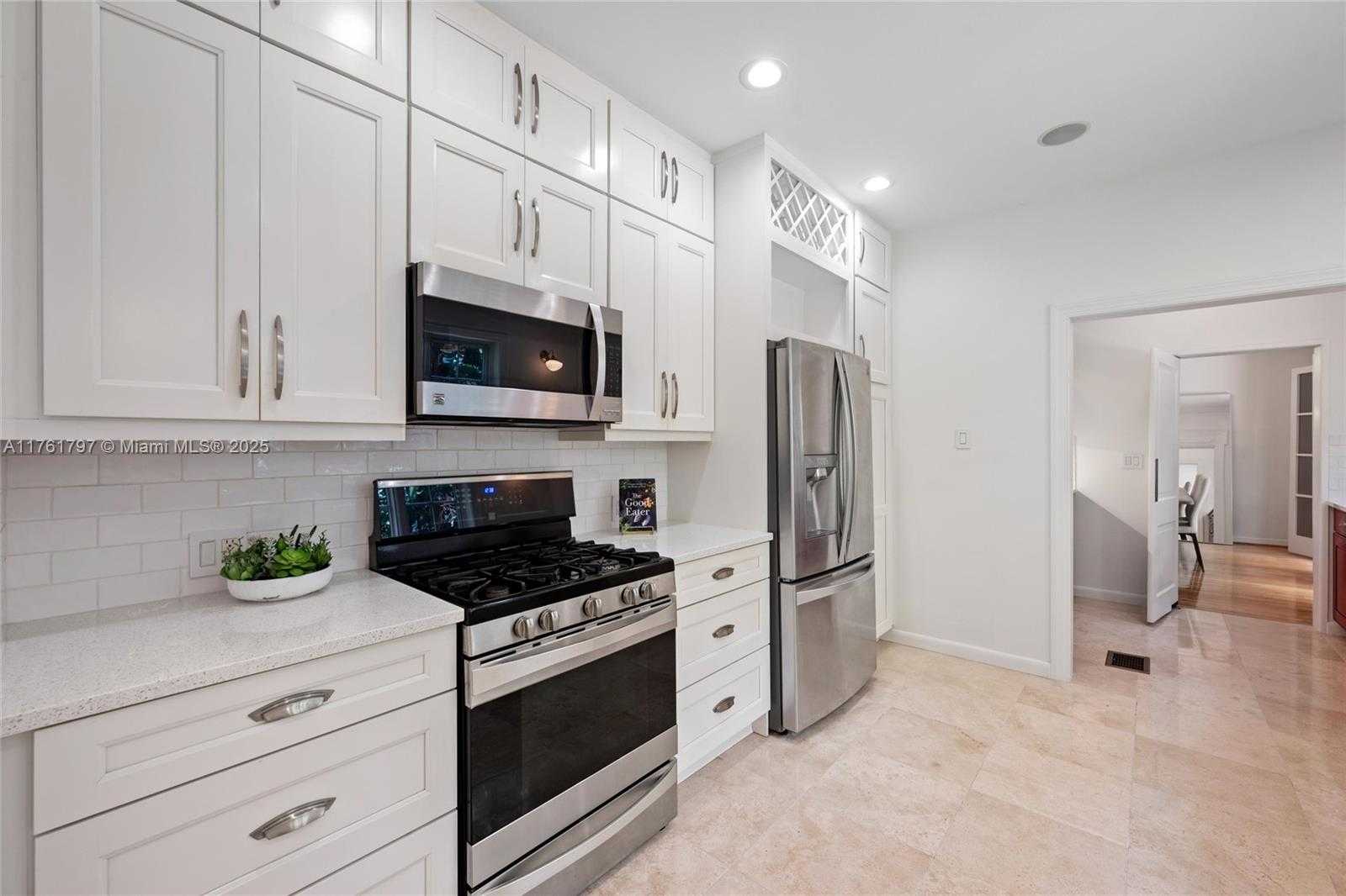 Small Image of 341 NORTH EAST 92ND ST, Miami Shores Number 24