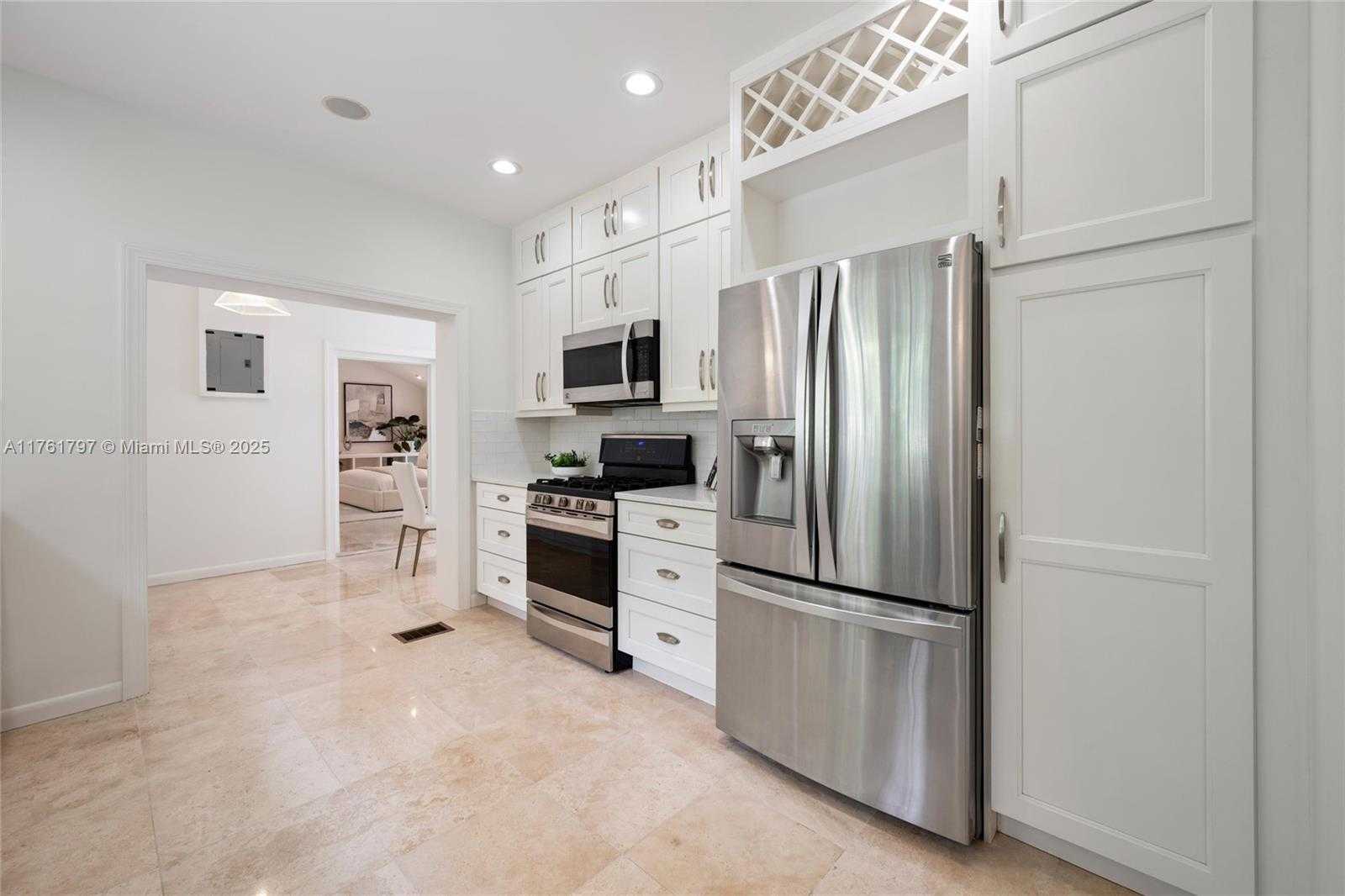 Small Image of 341 NORTH EAST 92ND ST, Miami Shores Number 25