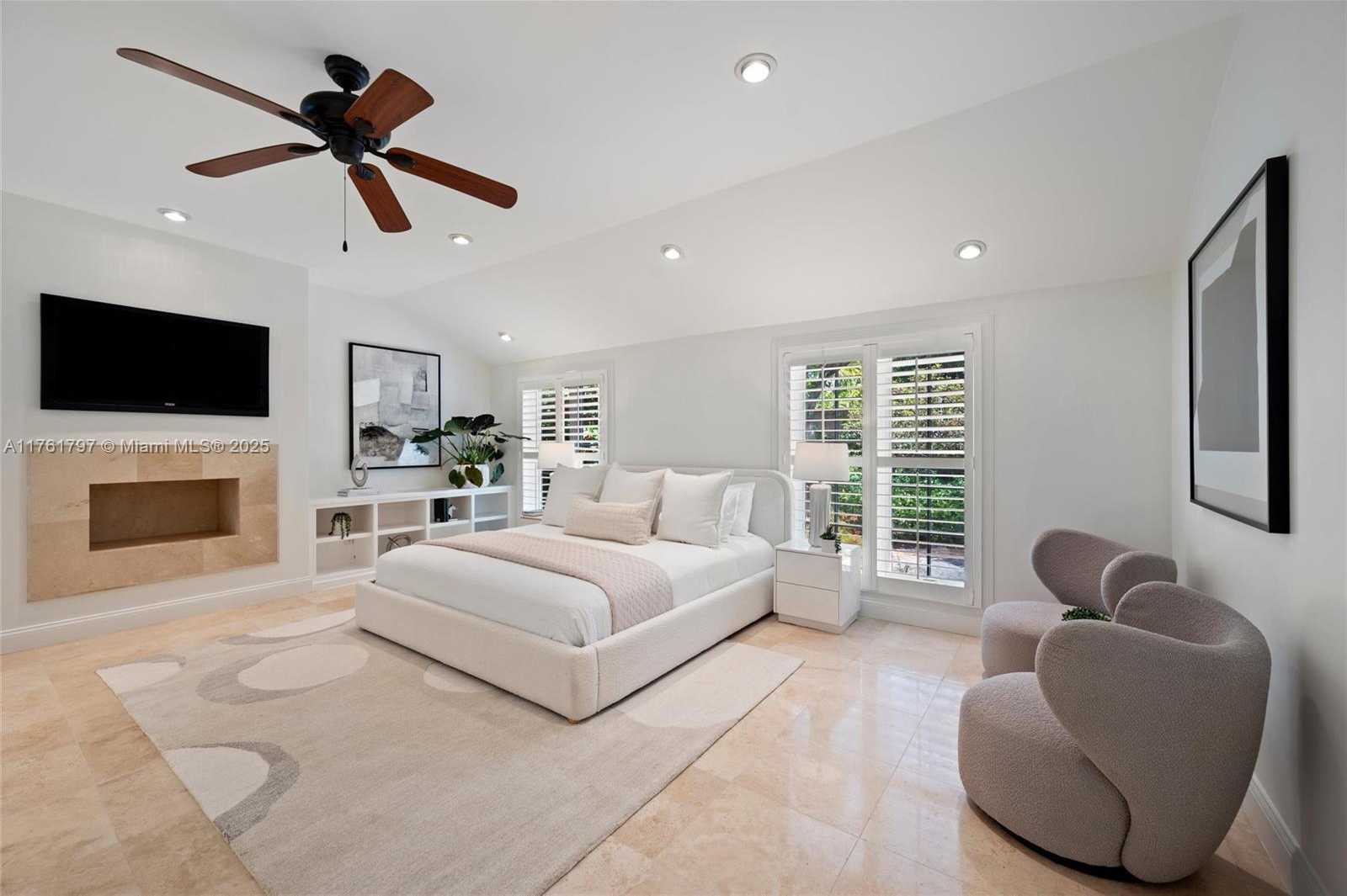 Small Image of 341 NORTH EAST 92ND ST, Miami Shores Number 29