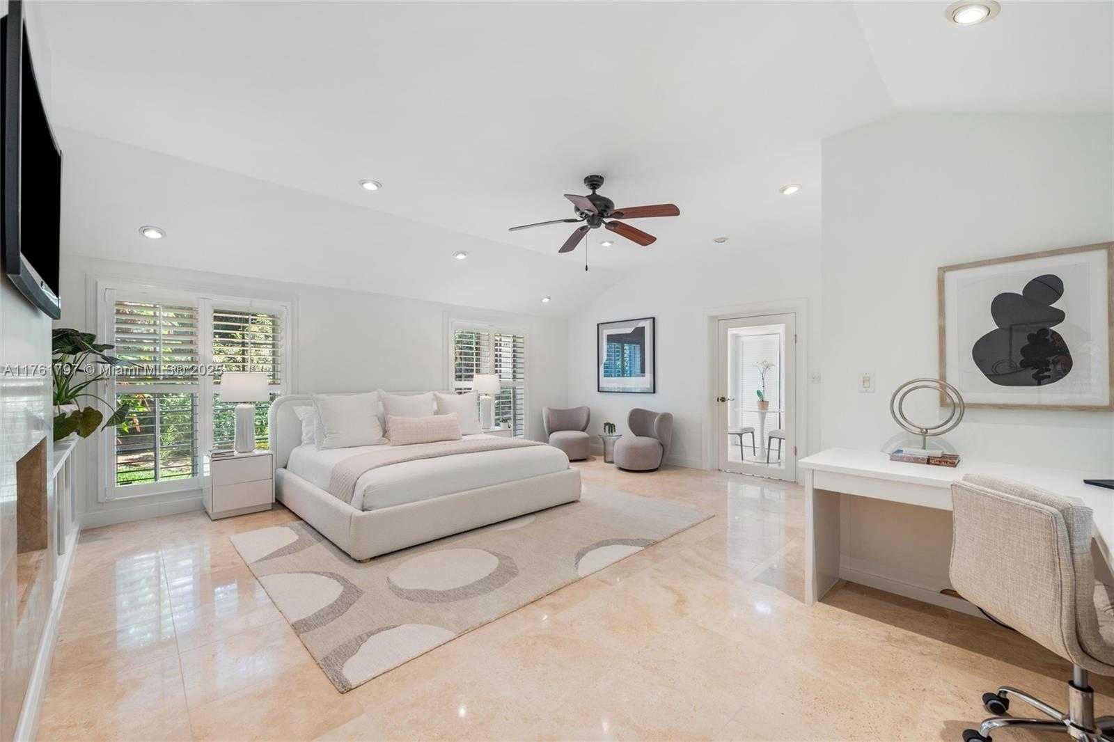 Small Image of 341 NORTH EAST 92ND ST, Miami Shores Number 30