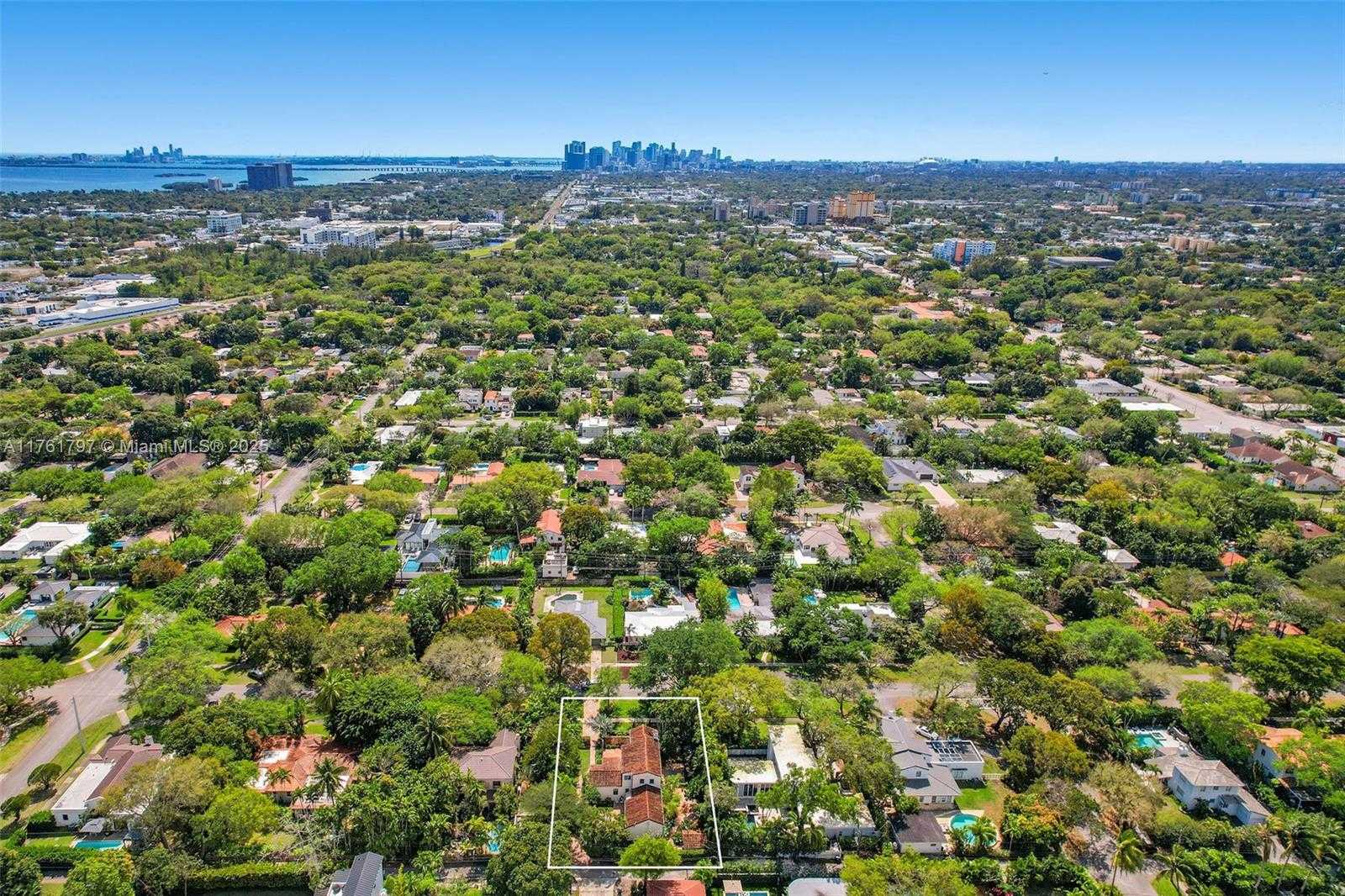 Small Image of 341 NORTH EAST 92ND ST, Miami Shores Number 44
