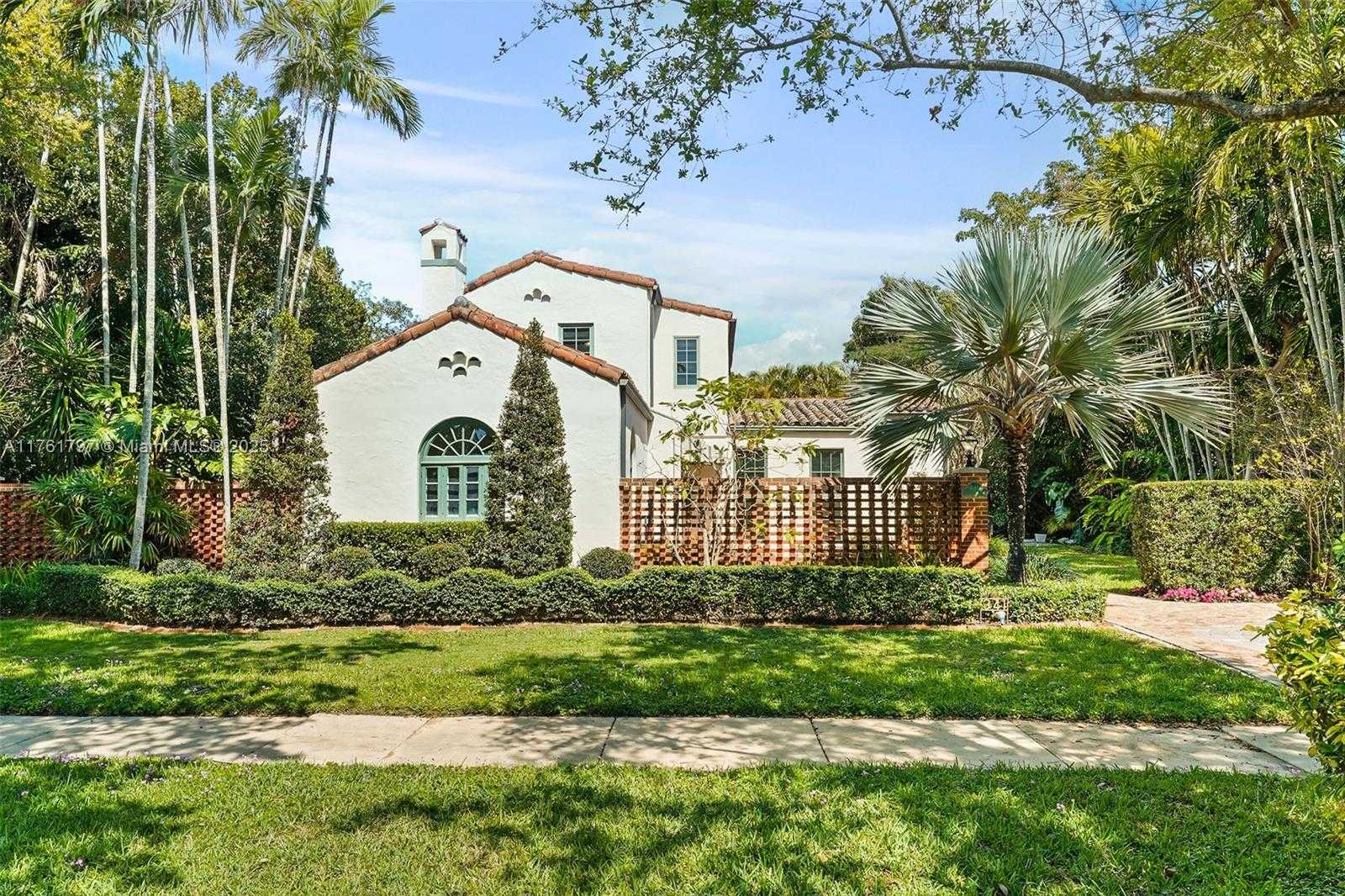 Small Image of 341 NORTH EAST 92ND ST, Miami Shores Number 6