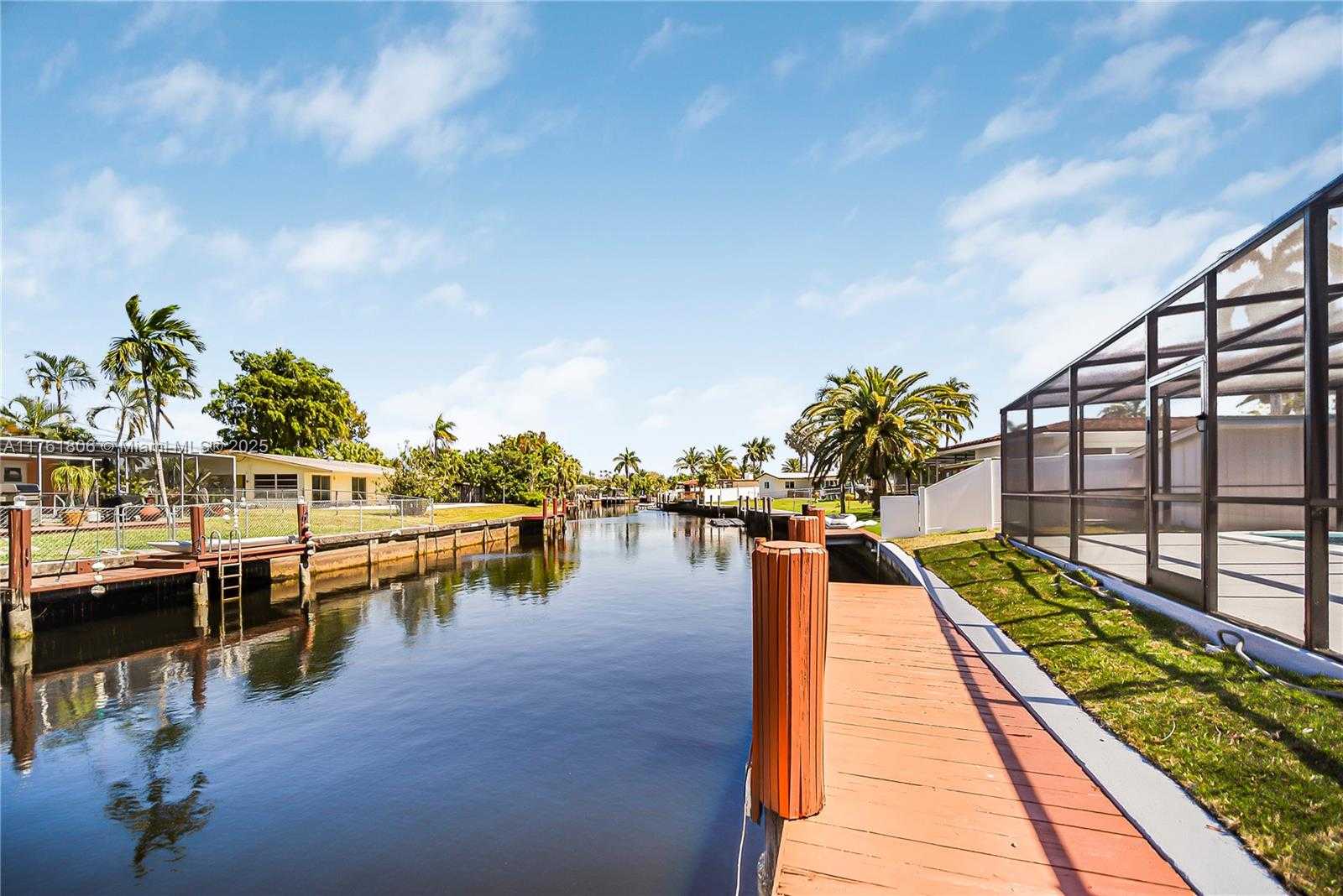 Small Image of 2001 NORTH WEST 33RD ST, Oakland Park Number 26