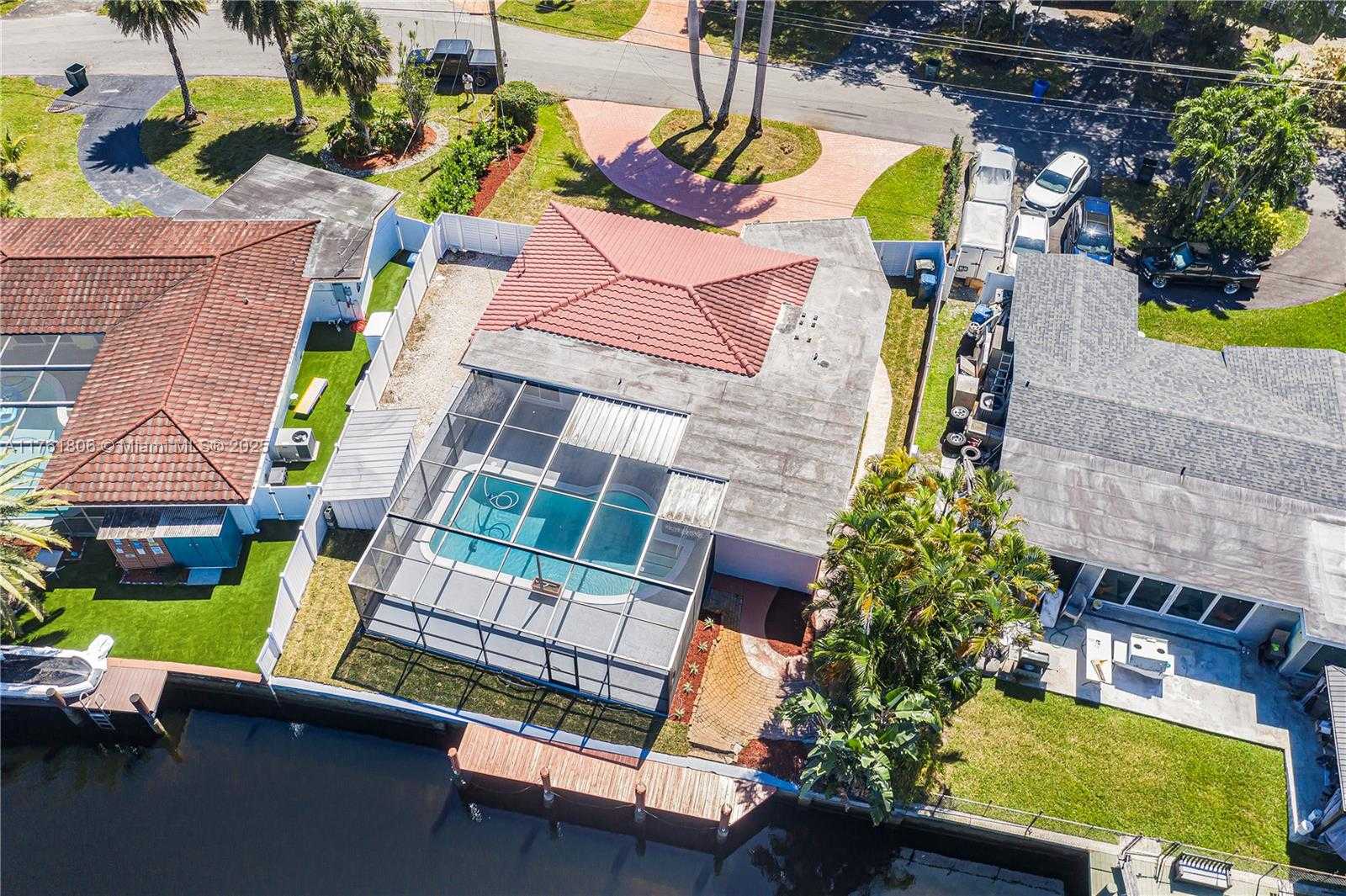 Small Image of 2001 NORTH WEST 33RD ST, Oakland Park Number 29