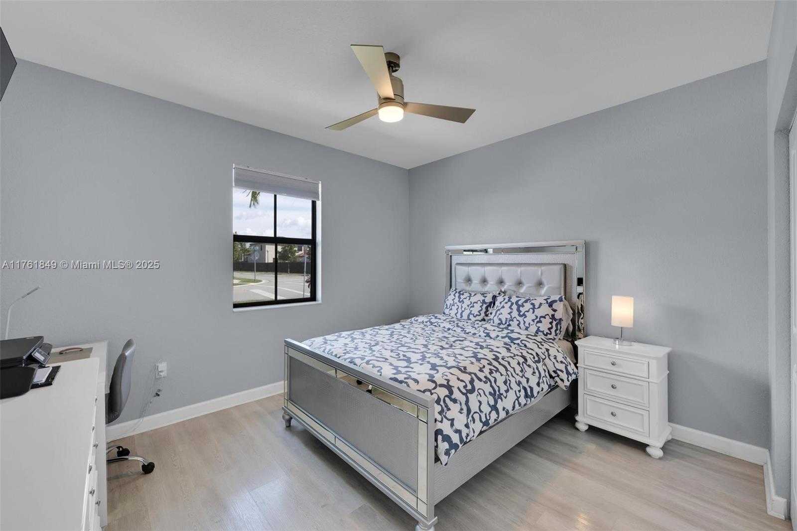 Small Image of 2594 SOUTH EAST 2ND ST, Homestead Number 22