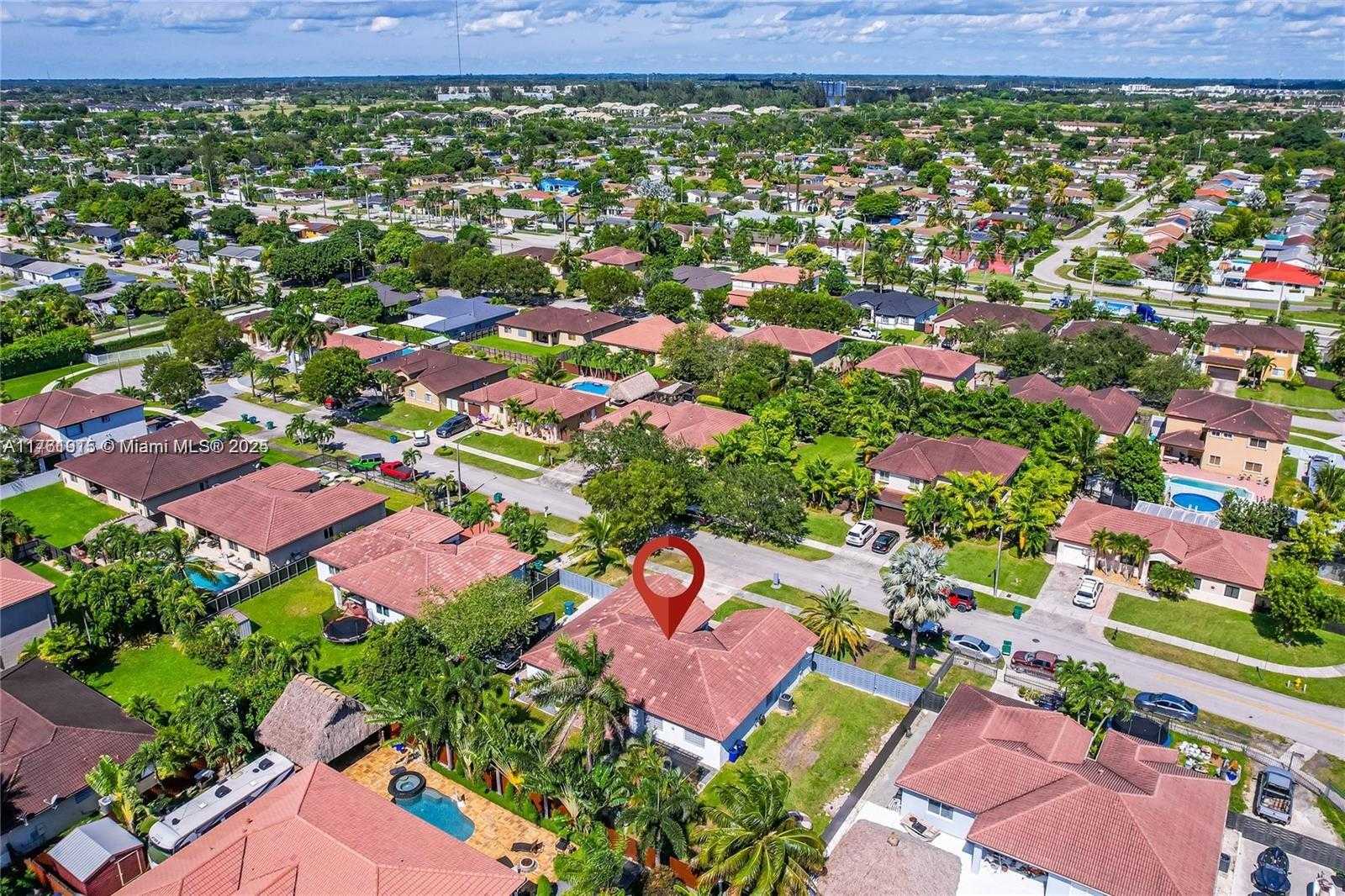 Small Image of 14214 SOUTH WEST 289TH TER, Homestead Number 35