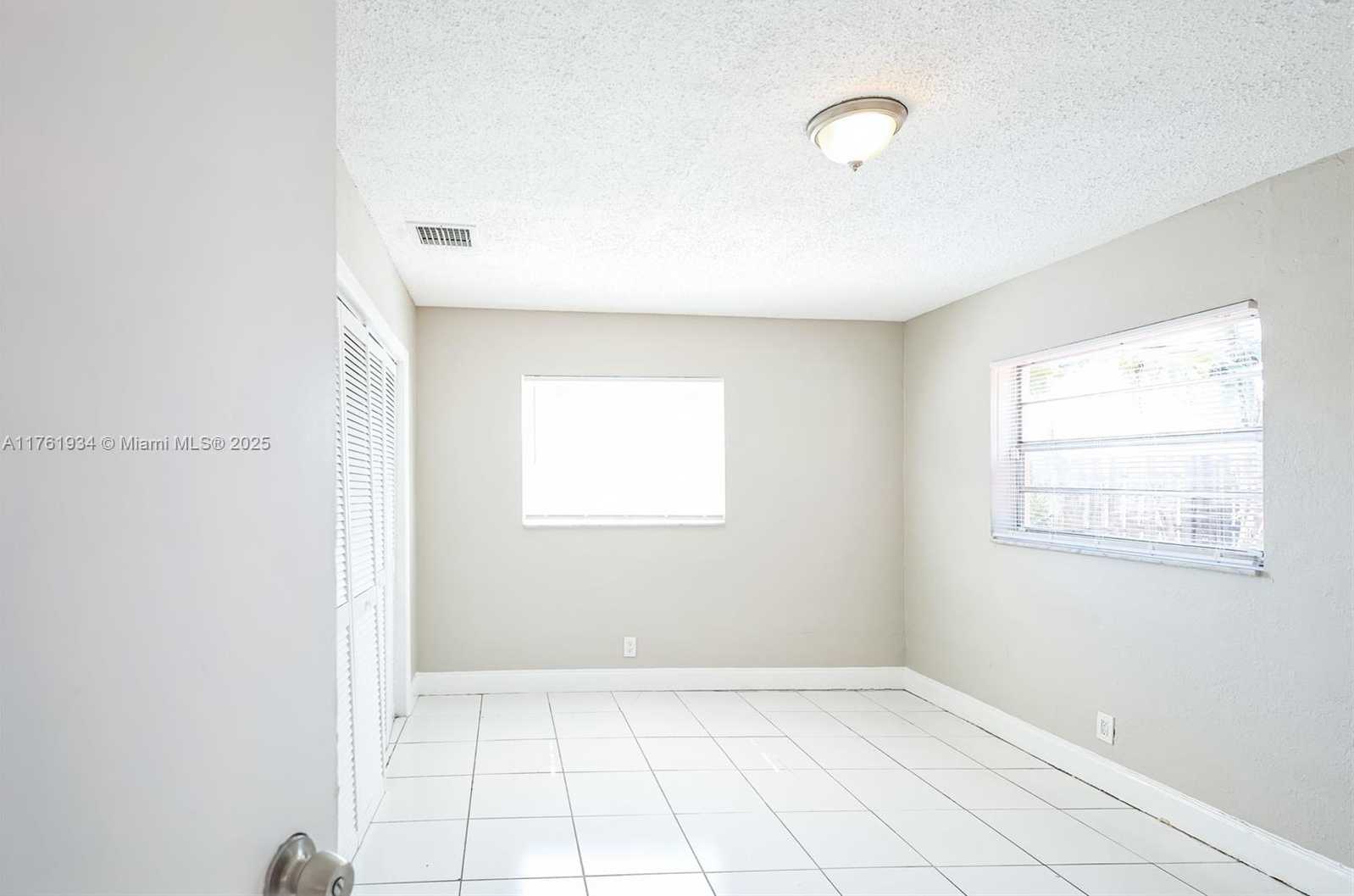 Small Image of 2141 NORTH WEST 61ST AVE, Sunrise Number 14