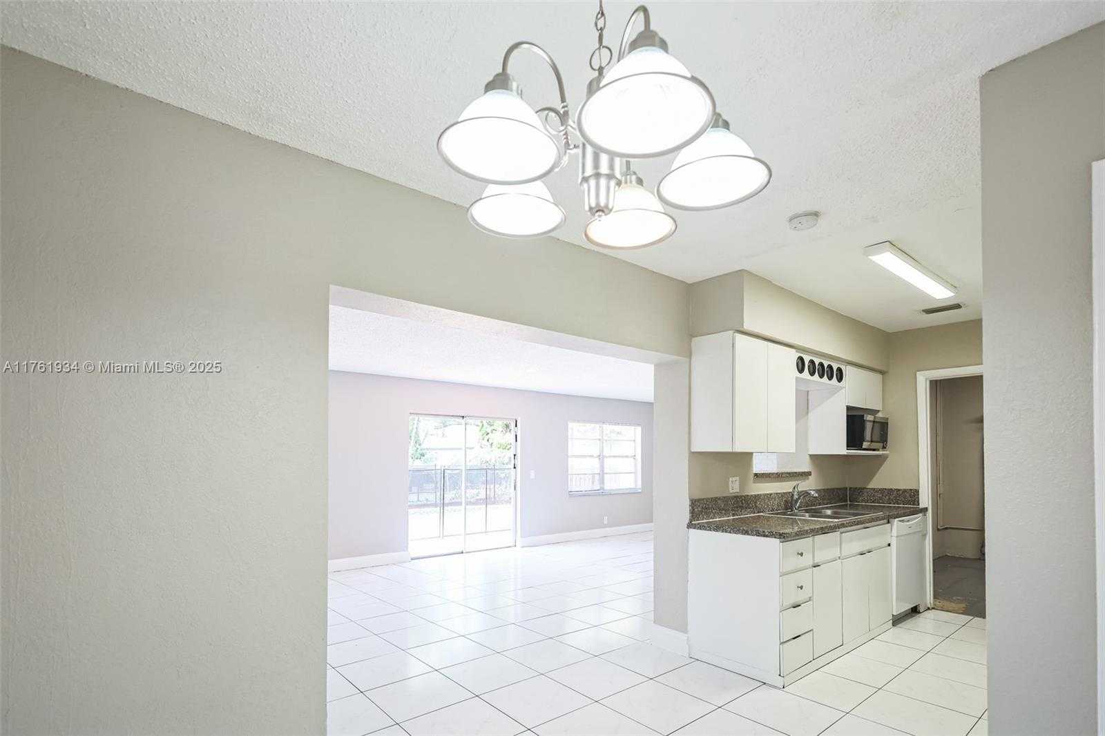Small Image of 2141 NORTH WEST 61ST AVE, Sunrise Number 6
