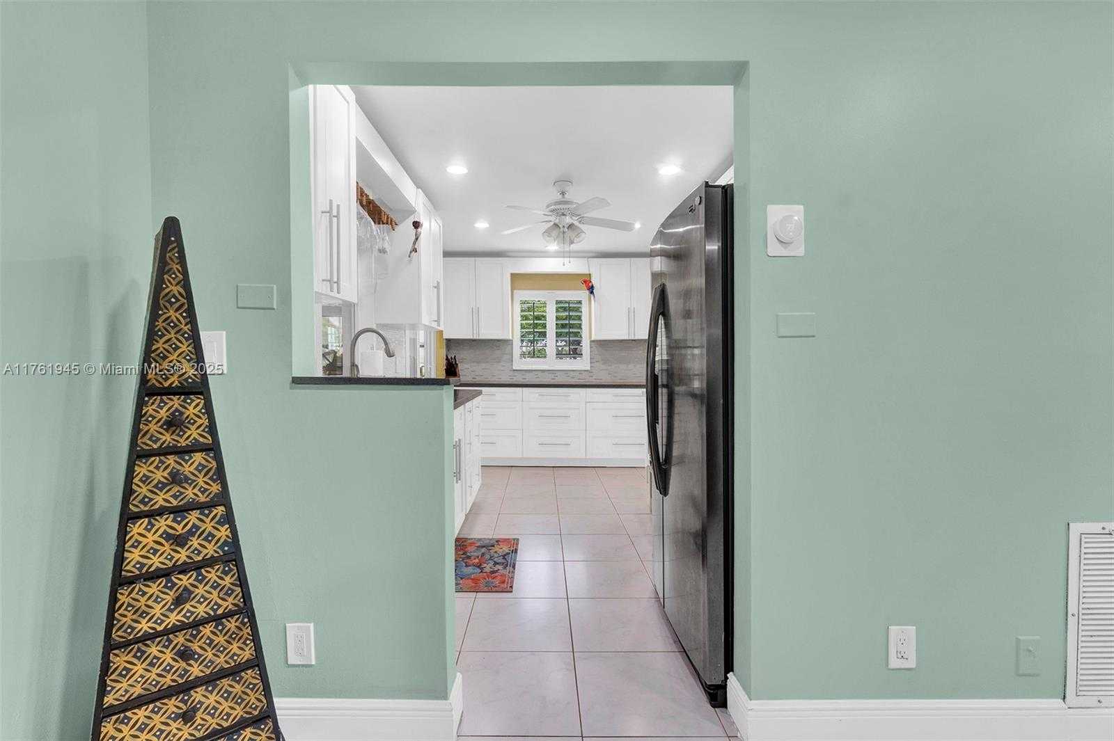 Small Image of 1041 NORTH WEST 89TH WAY, Plantation Number 3