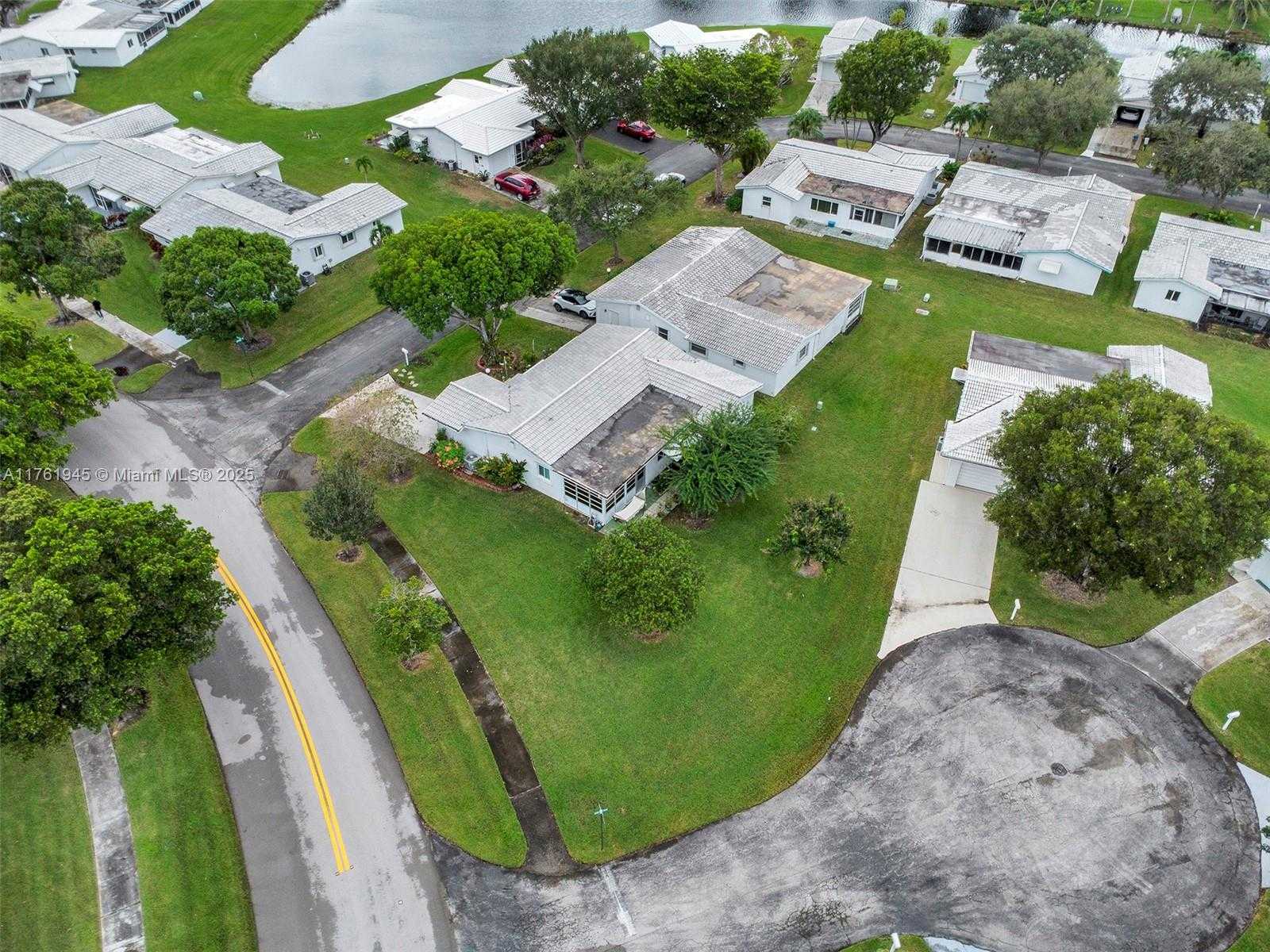 Small Image of 1041 NORTH WEST 89TH WAY, Plantation Number 33