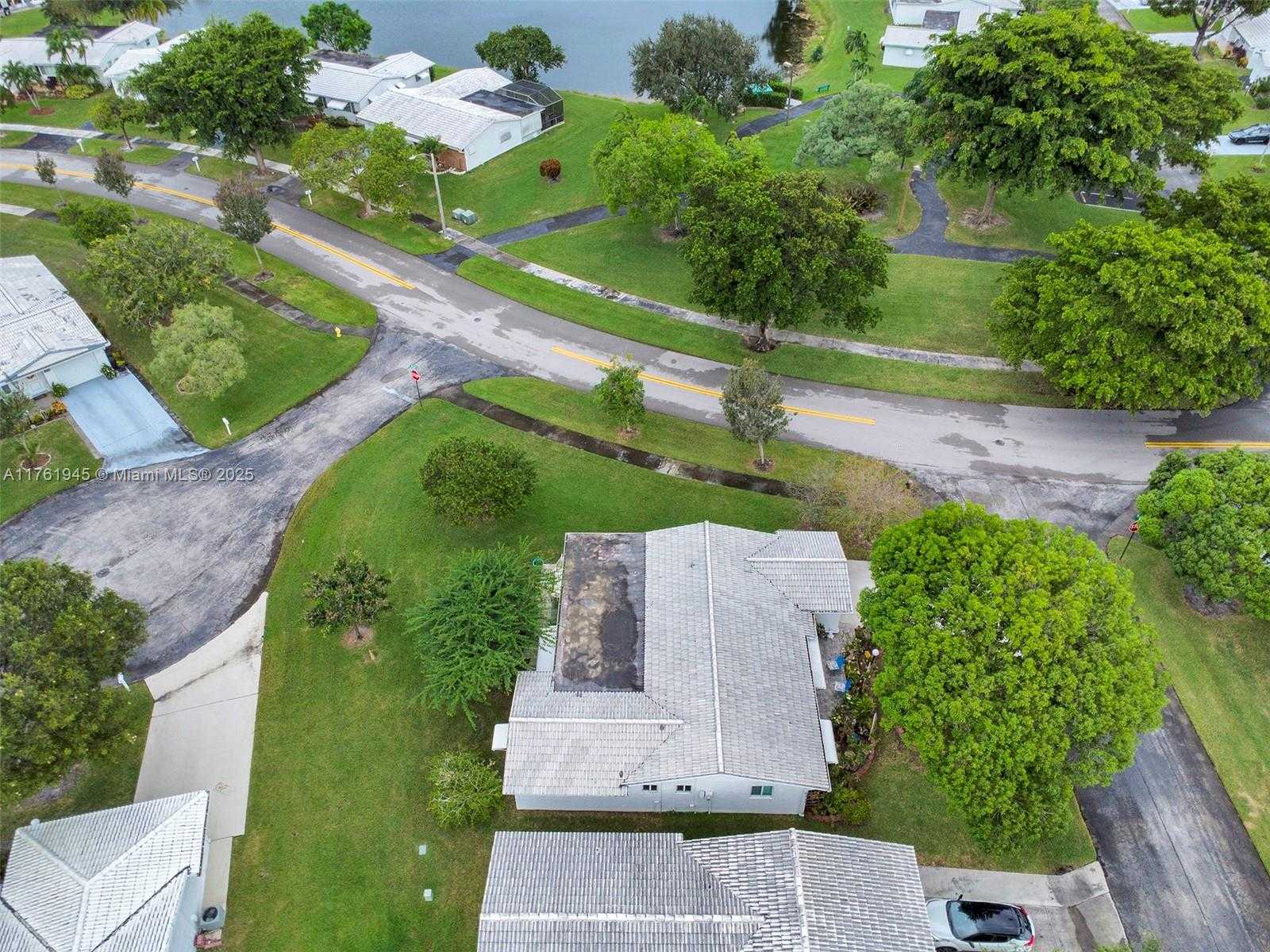 Small Image of 1041 NORTH WEST 89TH WAY, Plantation Number 34