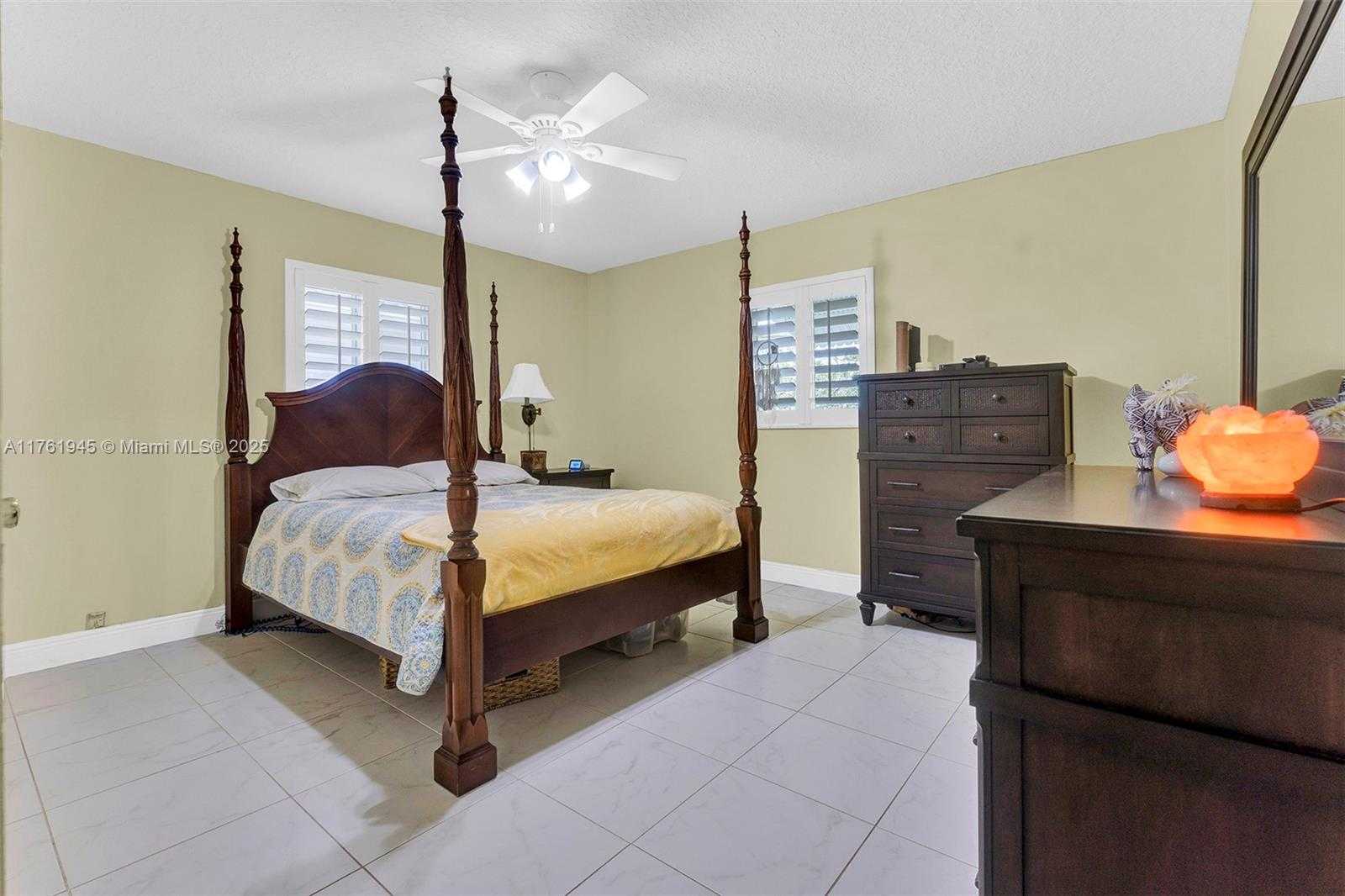 Small Image of 1041 NORTH WEST 89TH WAY, Plantation Number 4
