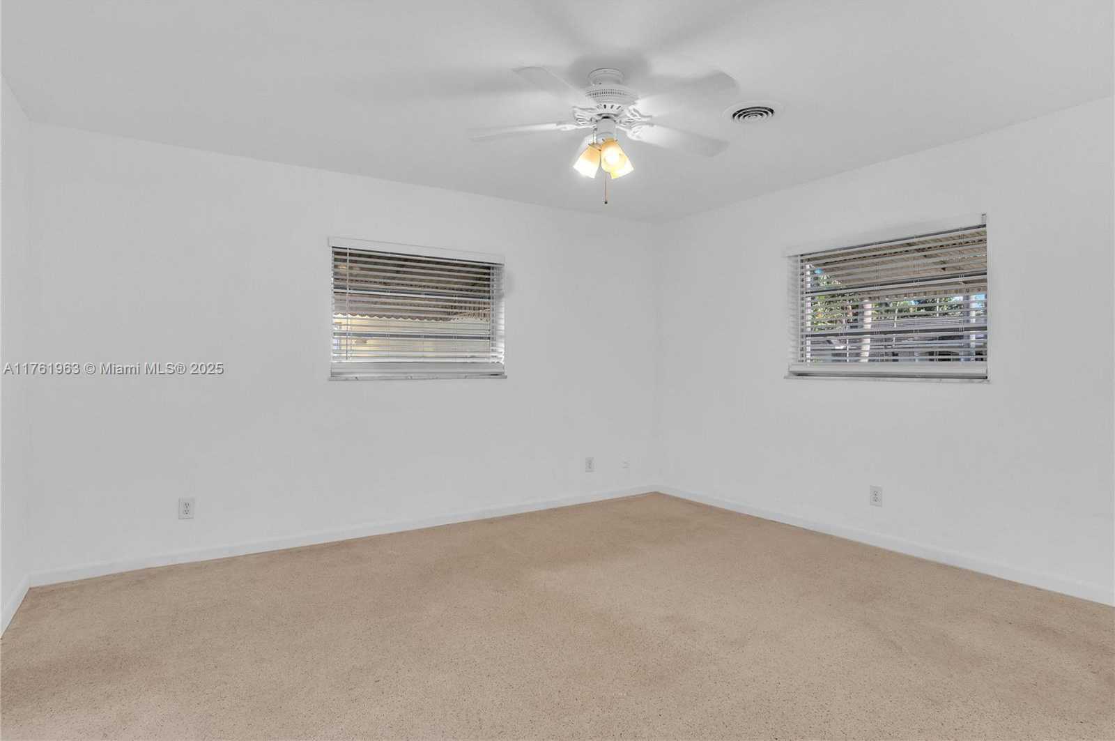 Small Image of 1235 TYLER ST, Hollywood Number 6