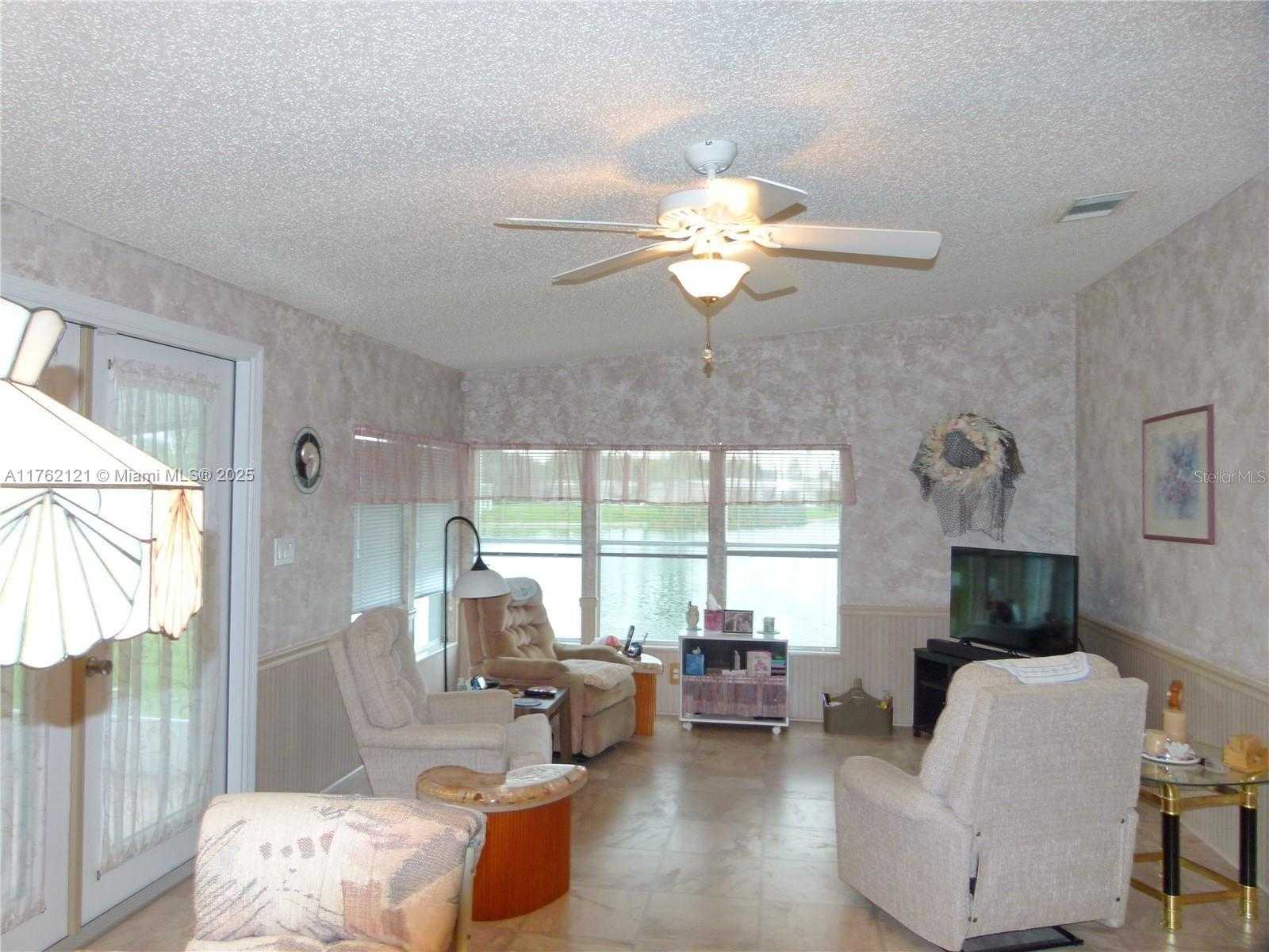 Small Image of 1704 SOUTH WEST 35TH CIRCLE, Okeechobee Number 18
