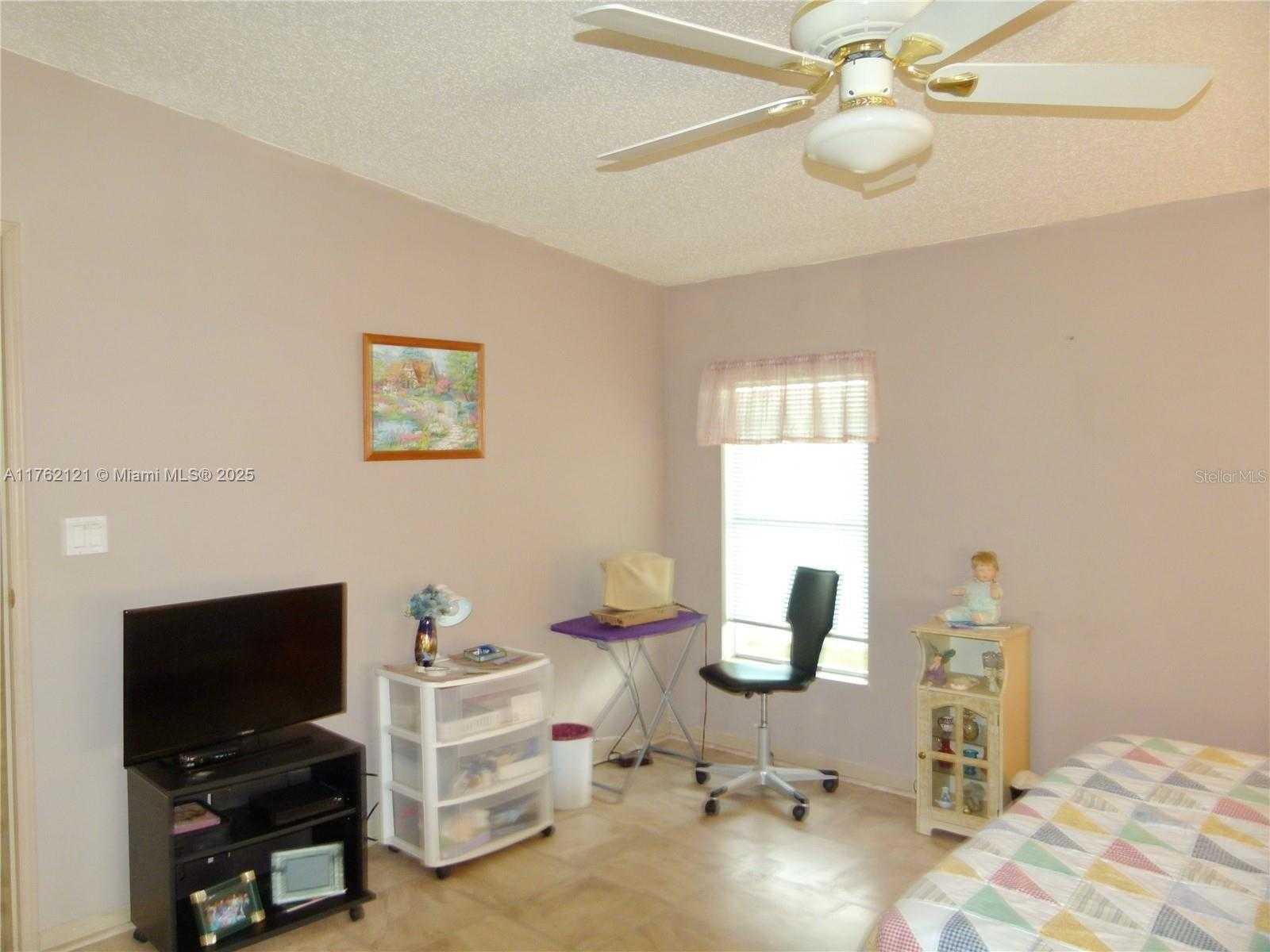 Small Image of 1704 SOUTH WEST 35TH CIRCLE, Okeechobee Number 23