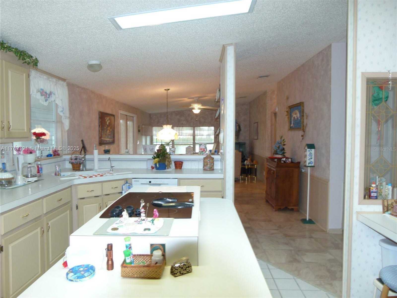 Small Image of 1704 SOUTH WEST 35TH CIRCLE, Okeechobee Number 6