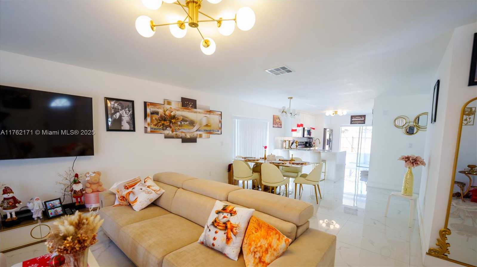 Small Image of 22226 SOUTH WEST 98TH PL, Cutler Bay Number 13