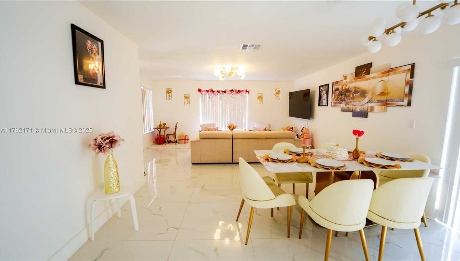 Small Image of 22226 SOUTH WEST 98TH PL, Cutler Bay Number 16