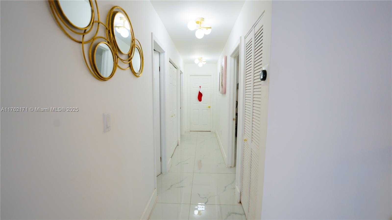 Small Image of 22226 SOUTH WEST 98TH PL, Cutler Bay Number 21